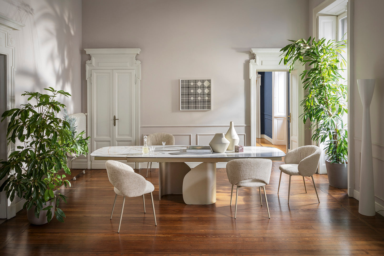 Uitschuifbare tafel TWINS met beige blad en beige basis