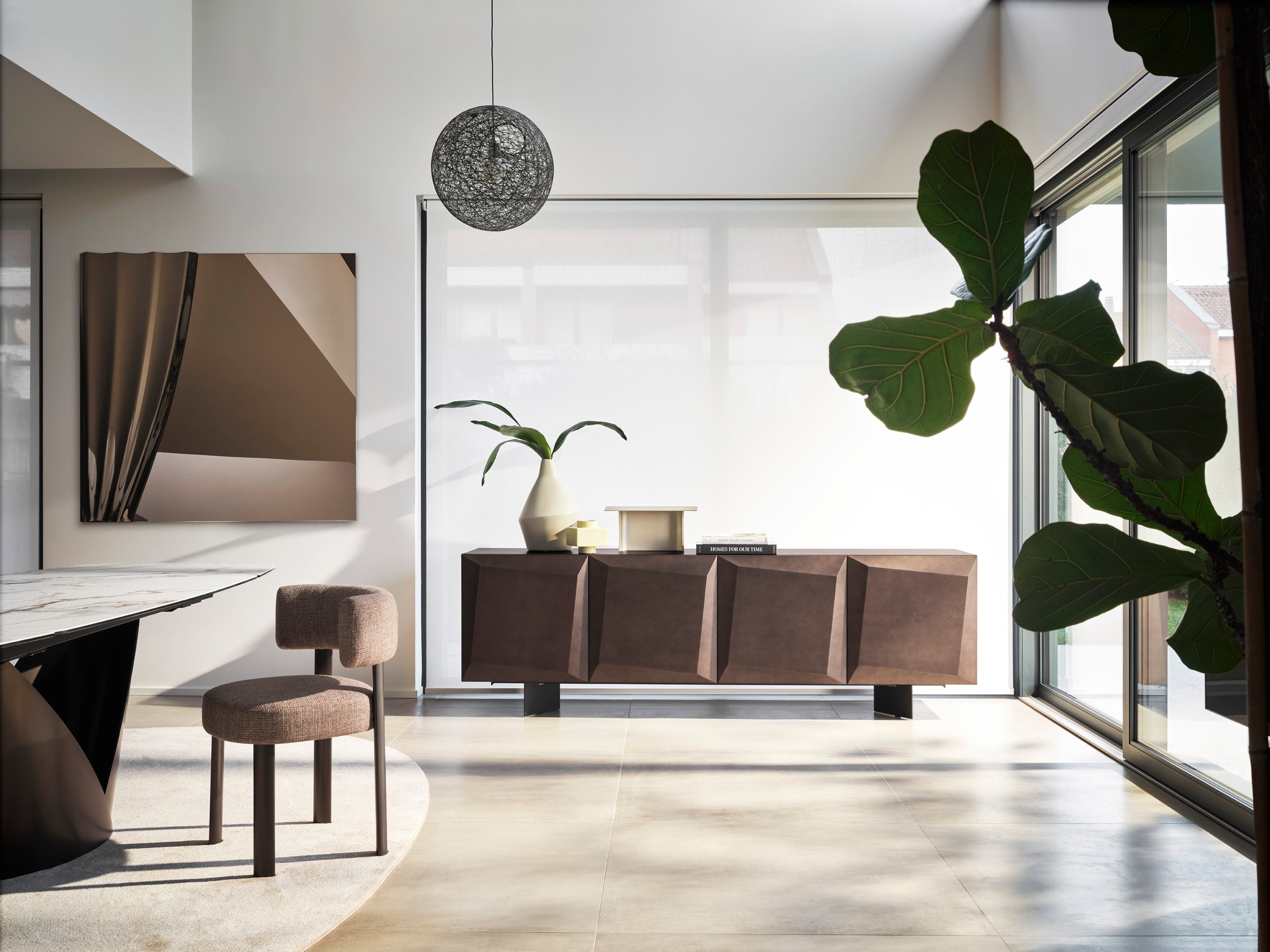 Gestoffeerde GLEN stoel met beige basis