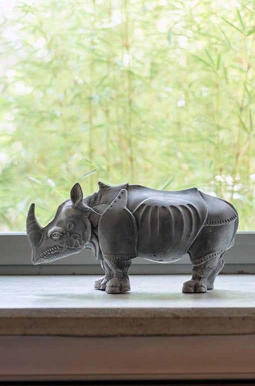 Dekoracja RHINOCEROS betonowa Loftlight Eye on Design