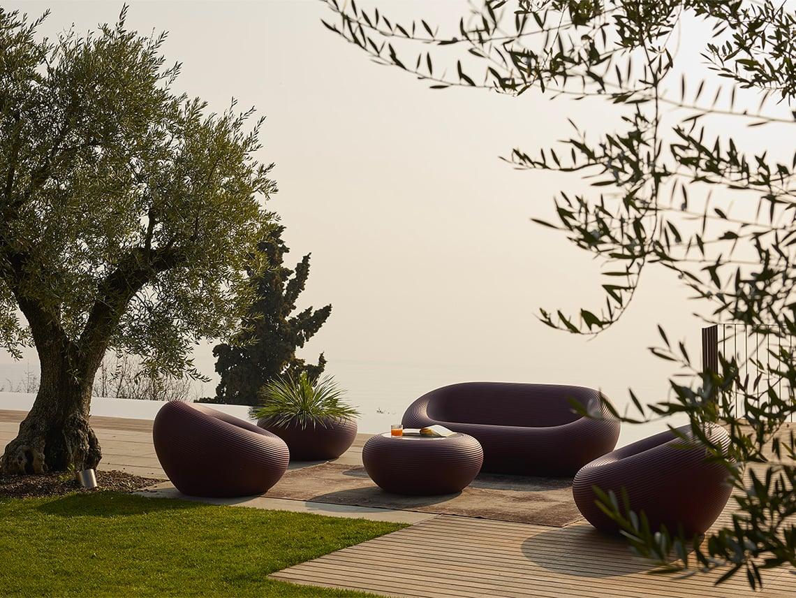 Donica zewnętrzna NAMI bordowy Qeeboo Eye on Design