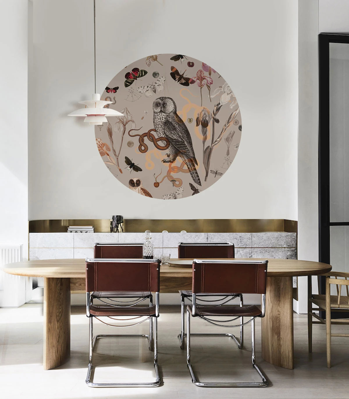 Muurschildering in de vorm van een cirkel DOTS - PINK UILEN roze