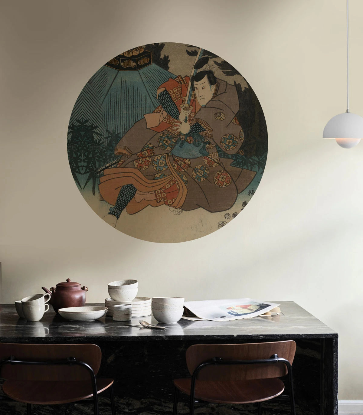 Muurschildering in de vorm van een cirkel DOTS - WARRIOR ETHOS bruin met beige