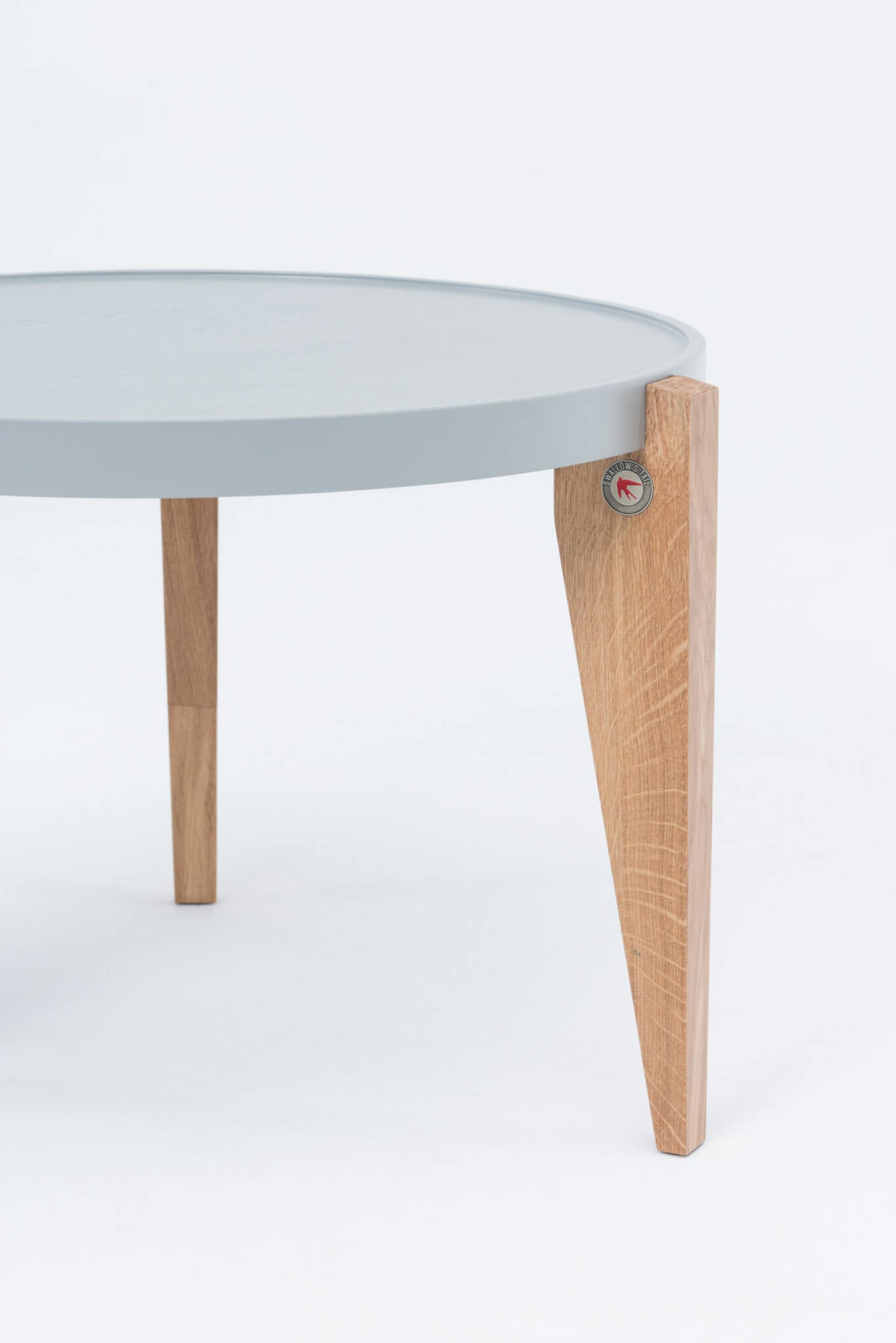 Tisch BONTRI graue Platte mit Holzuntergestell