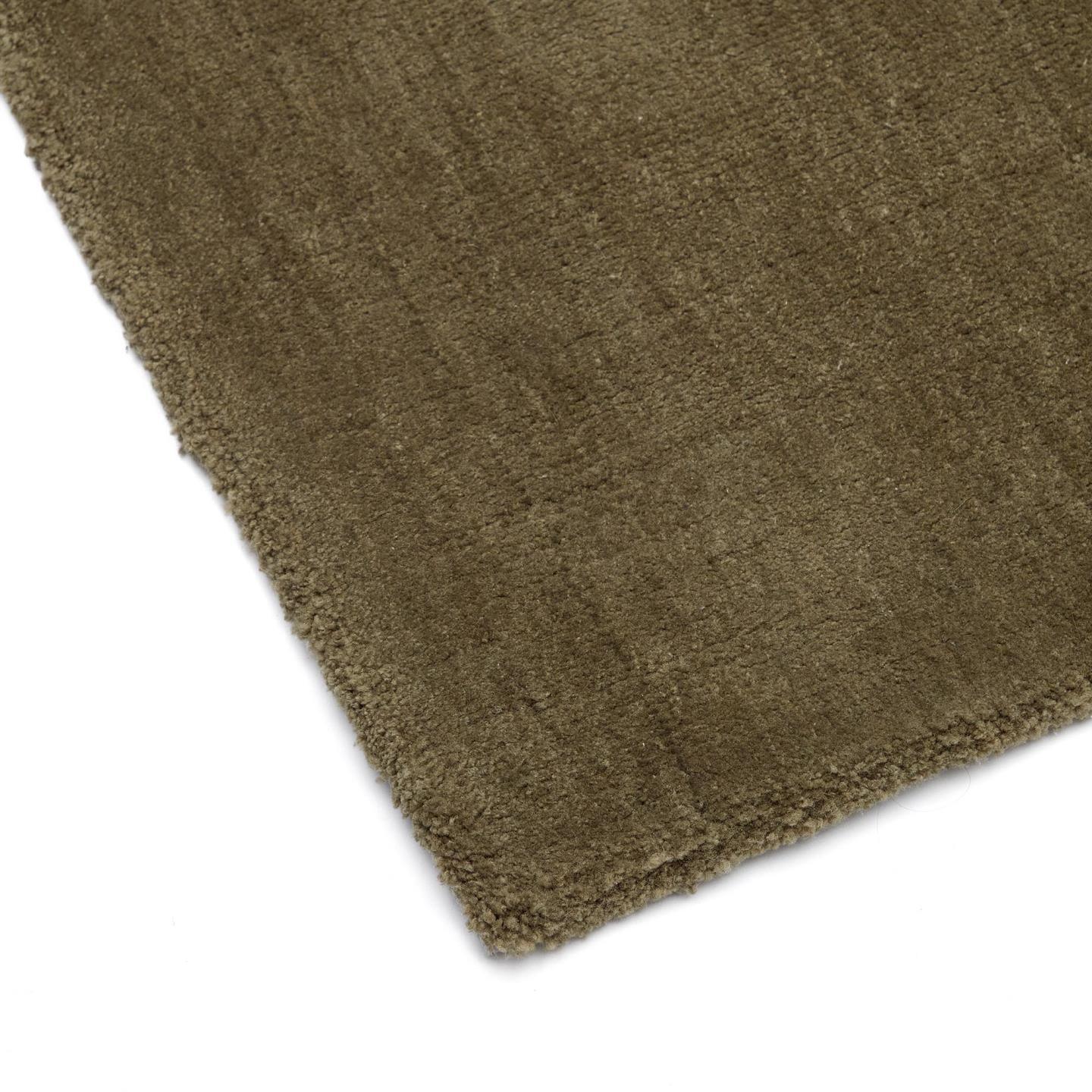 Dywan EMPURIES zielony La Forma Eye on Design