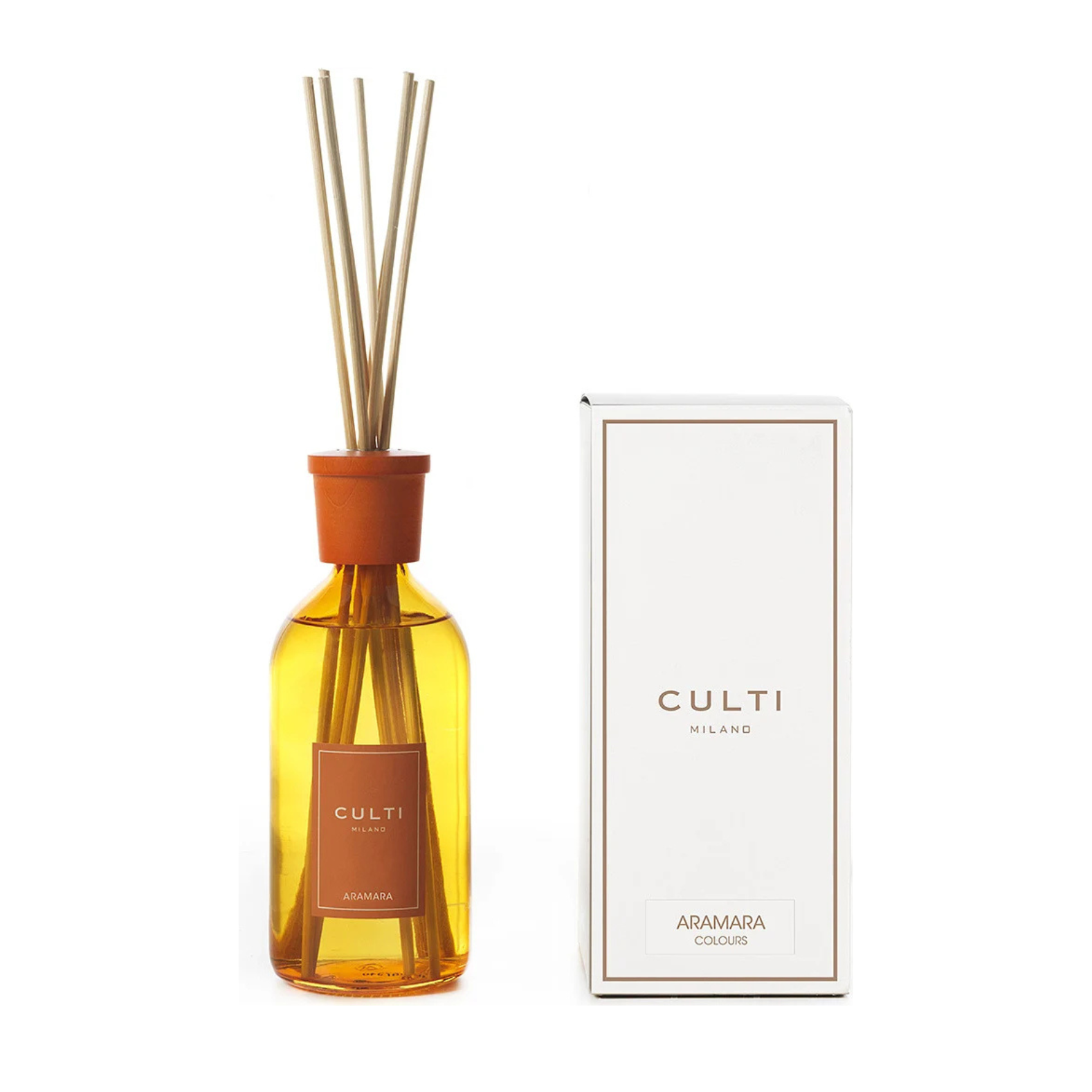 Geuro diffuser ORANGE ARAMARA met tonen van bittere sinaasappel, bergamot en sandelhout.
