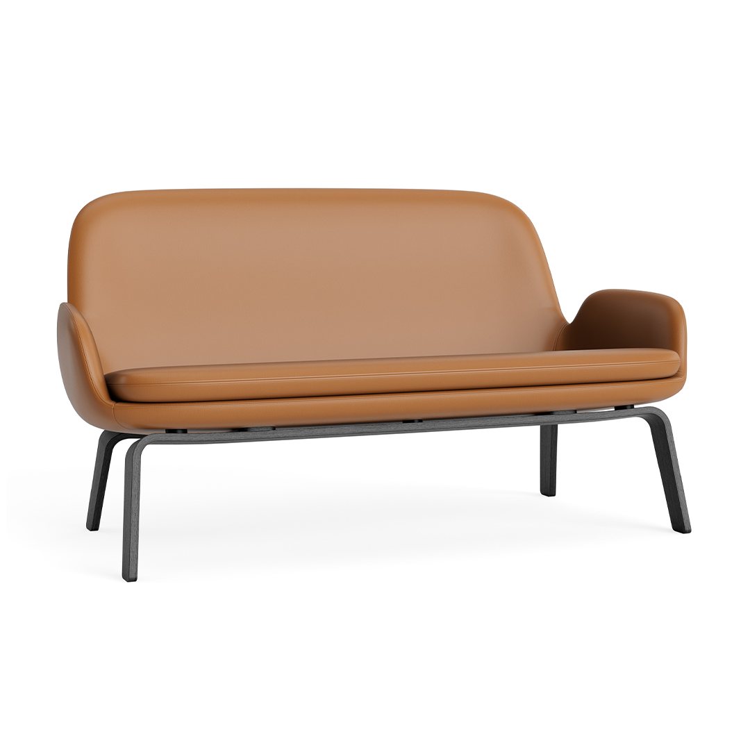 Kanapa tapicerowana ERA czarna dębowa podstawa – Normann Copenhagen