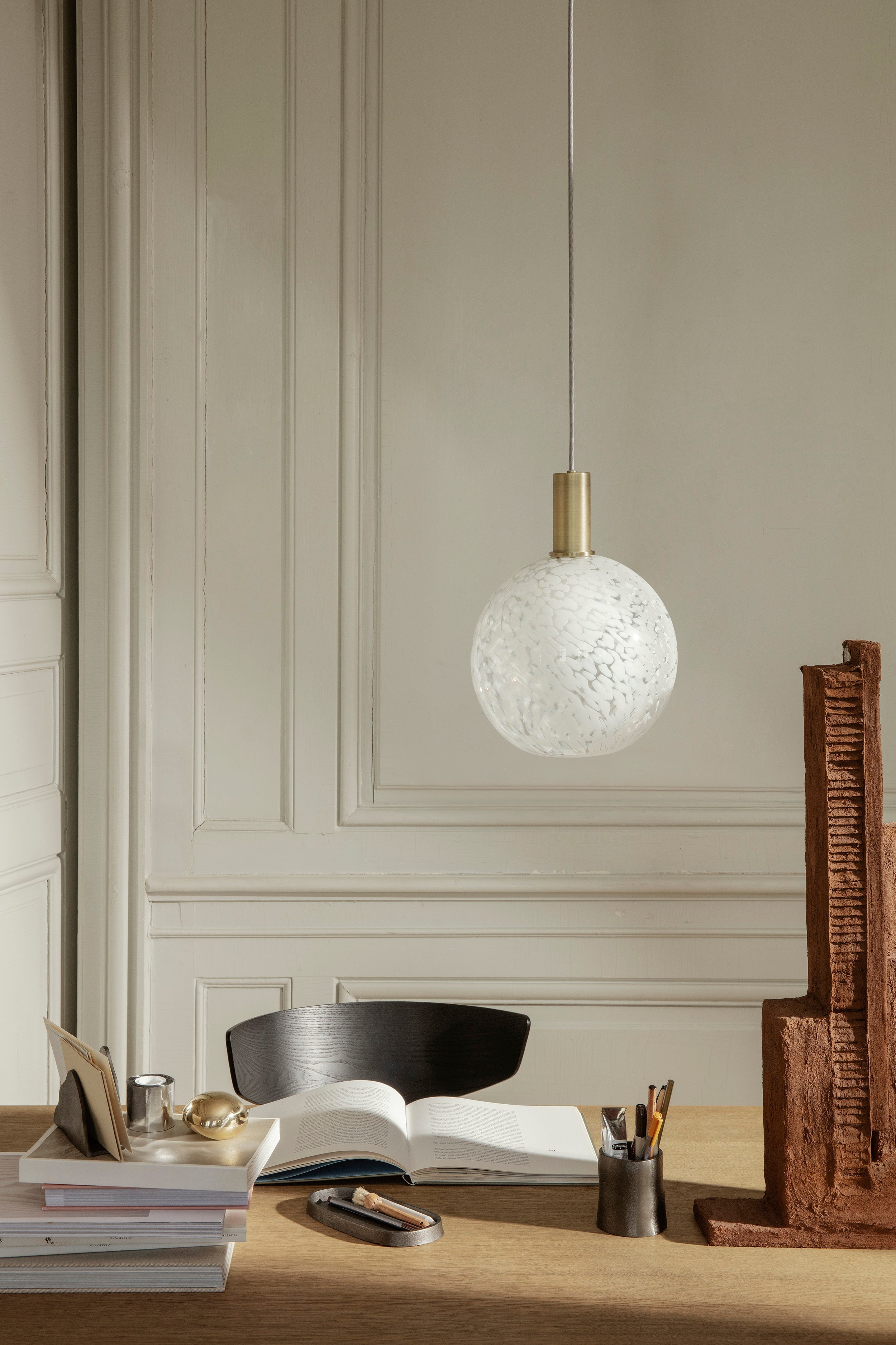 Papiergewicht SCULPTURAAL OBJECT zilver