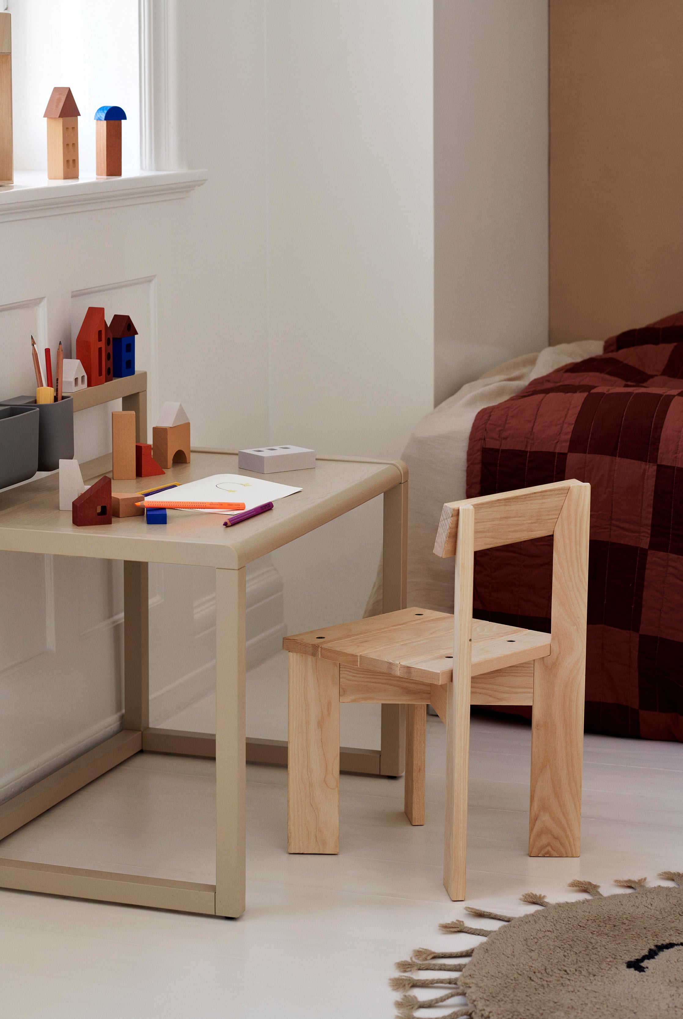 Kinderschreibtisch LITTLE ARCHITECT beige