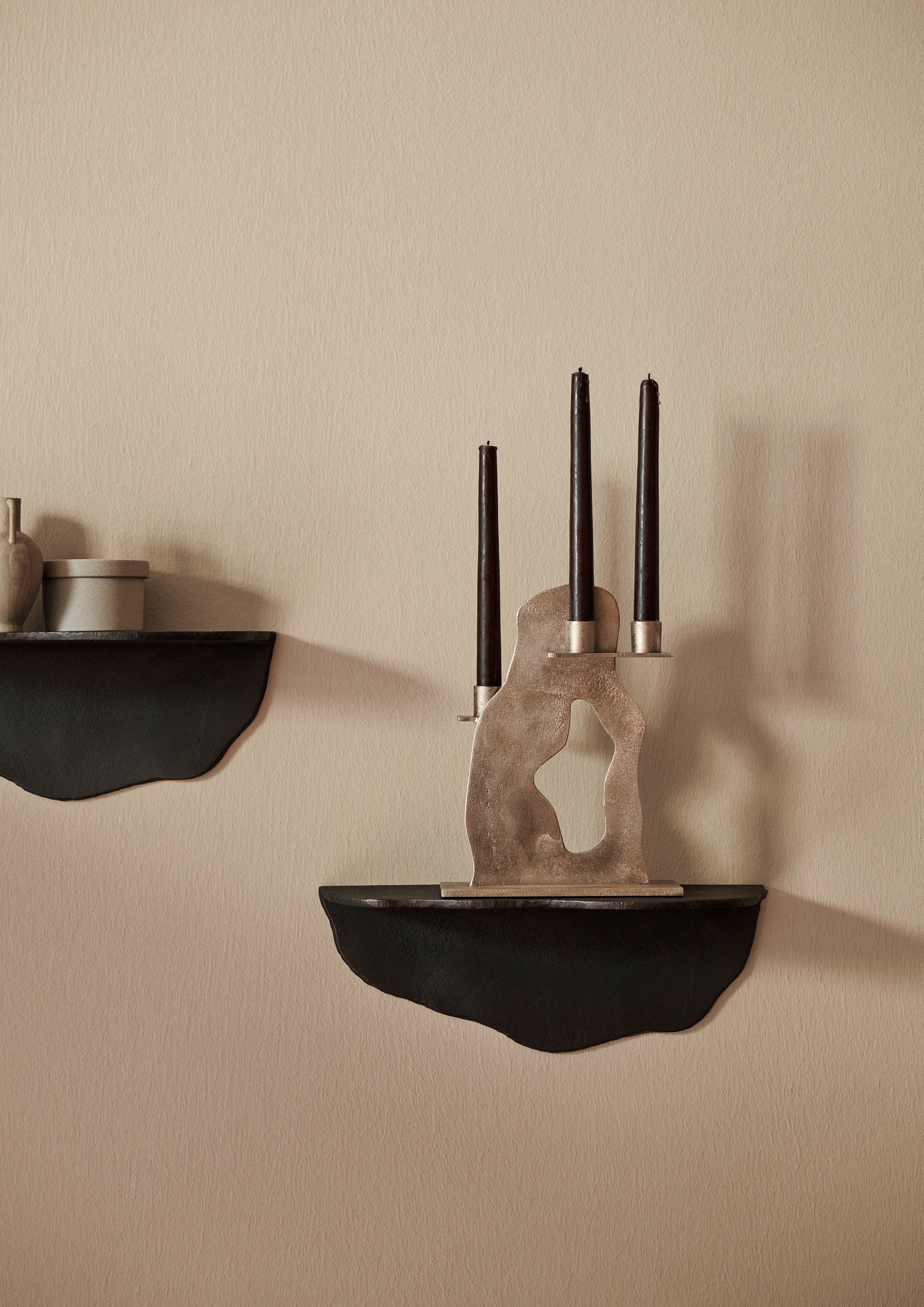 FRACTURE Regal schwarzes Aluminium