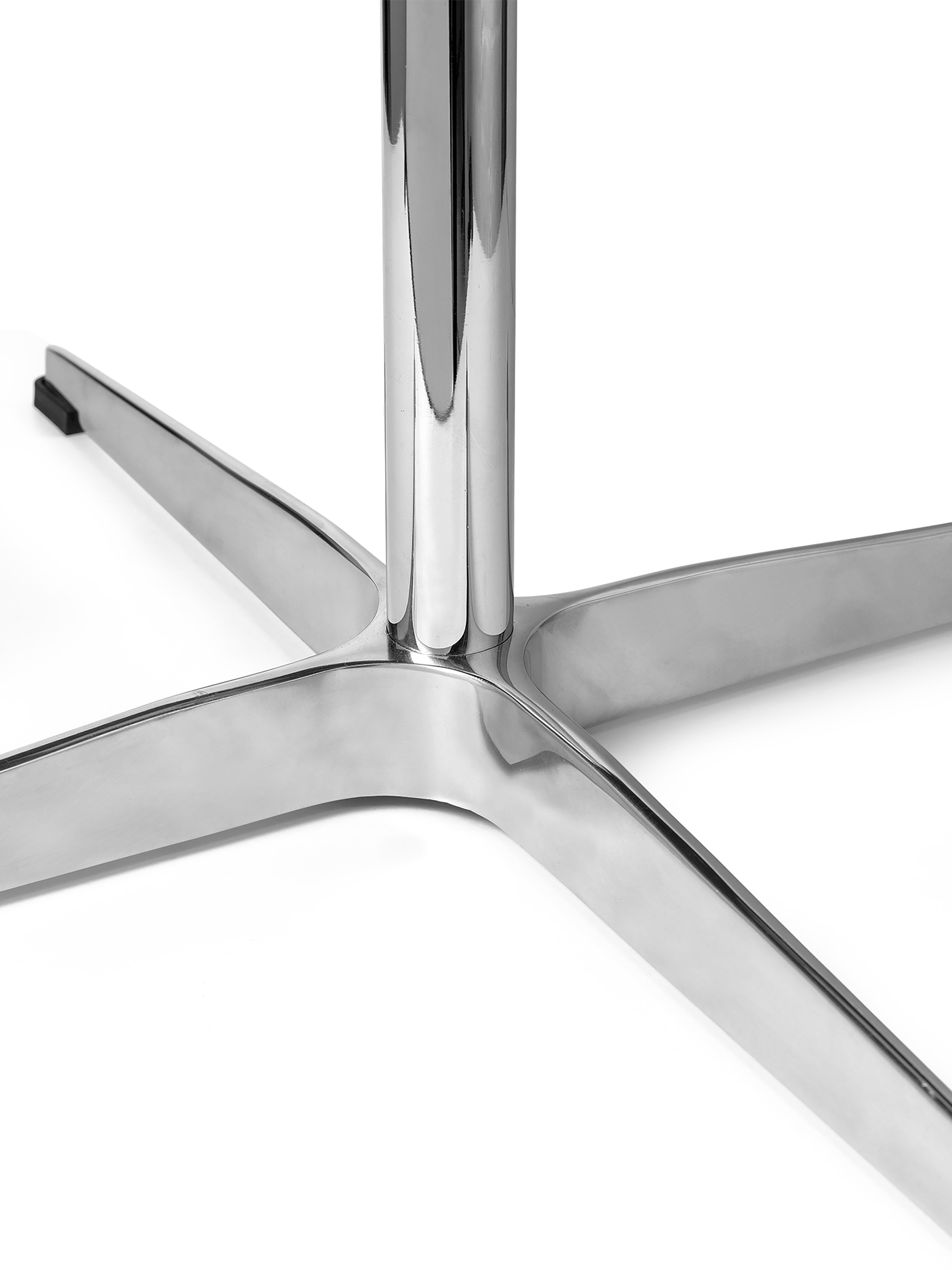 Draaistoel met armleuningen RICO Louisiana zwart-wit