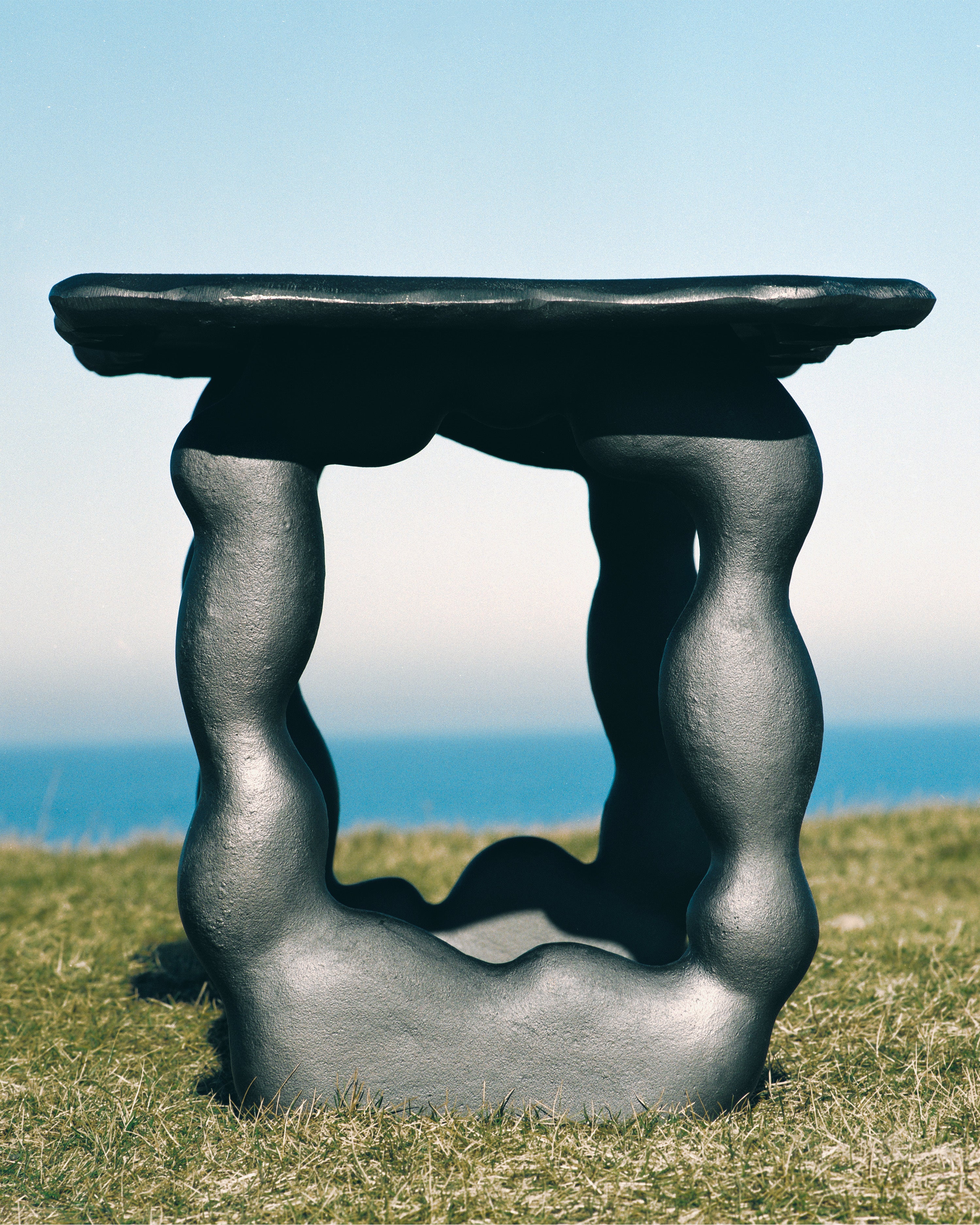 DAL PIECE table black aluminum