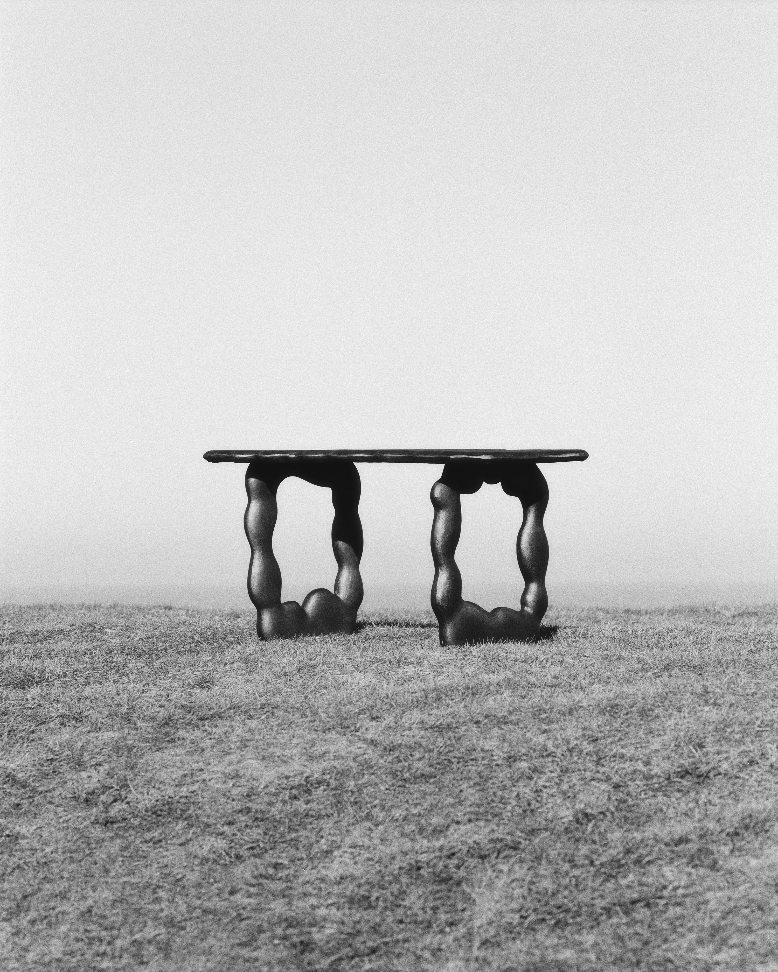 DAL PIECE table black aluminum