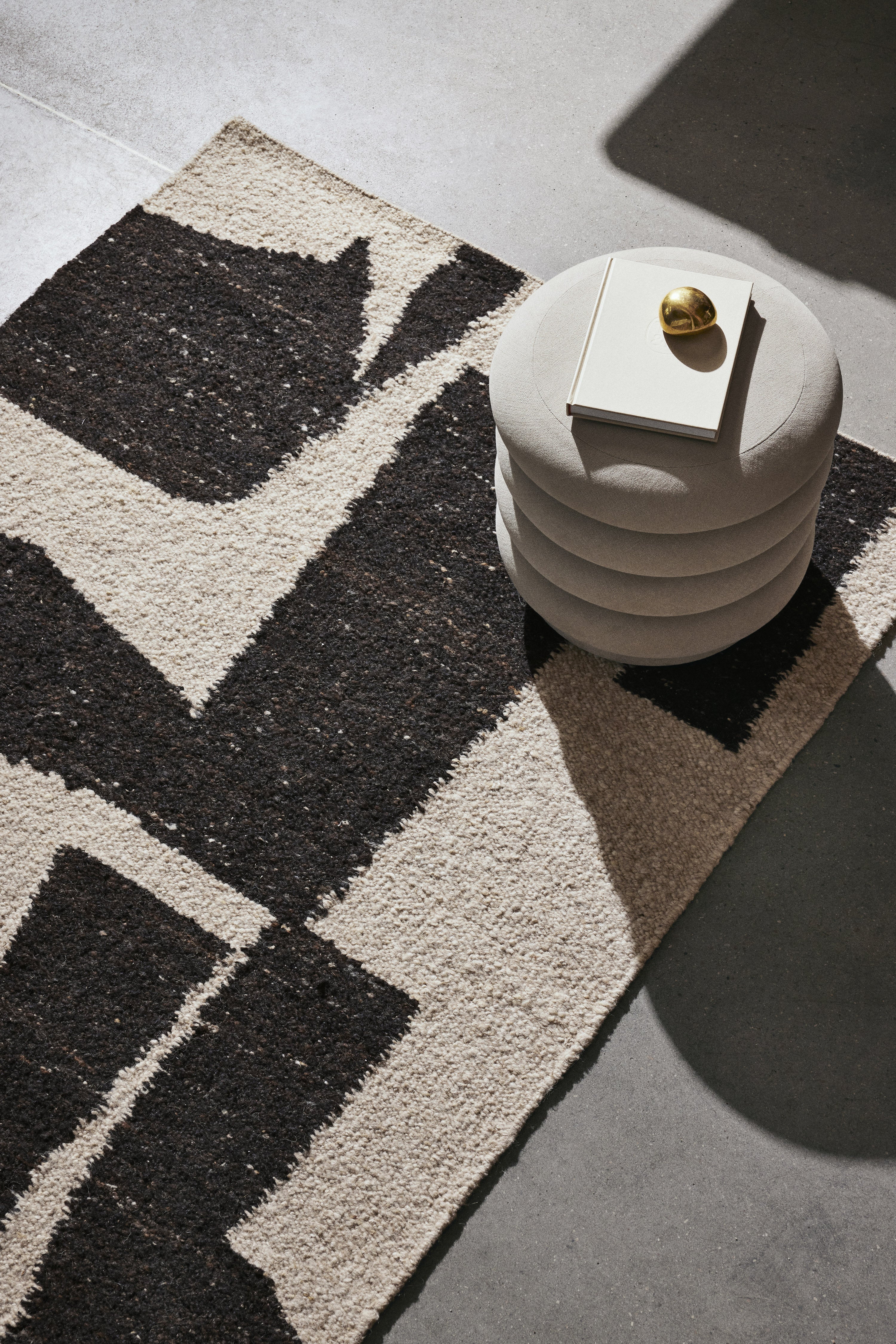 Papiergewicht SCULPTURAAL OBJECT zilver