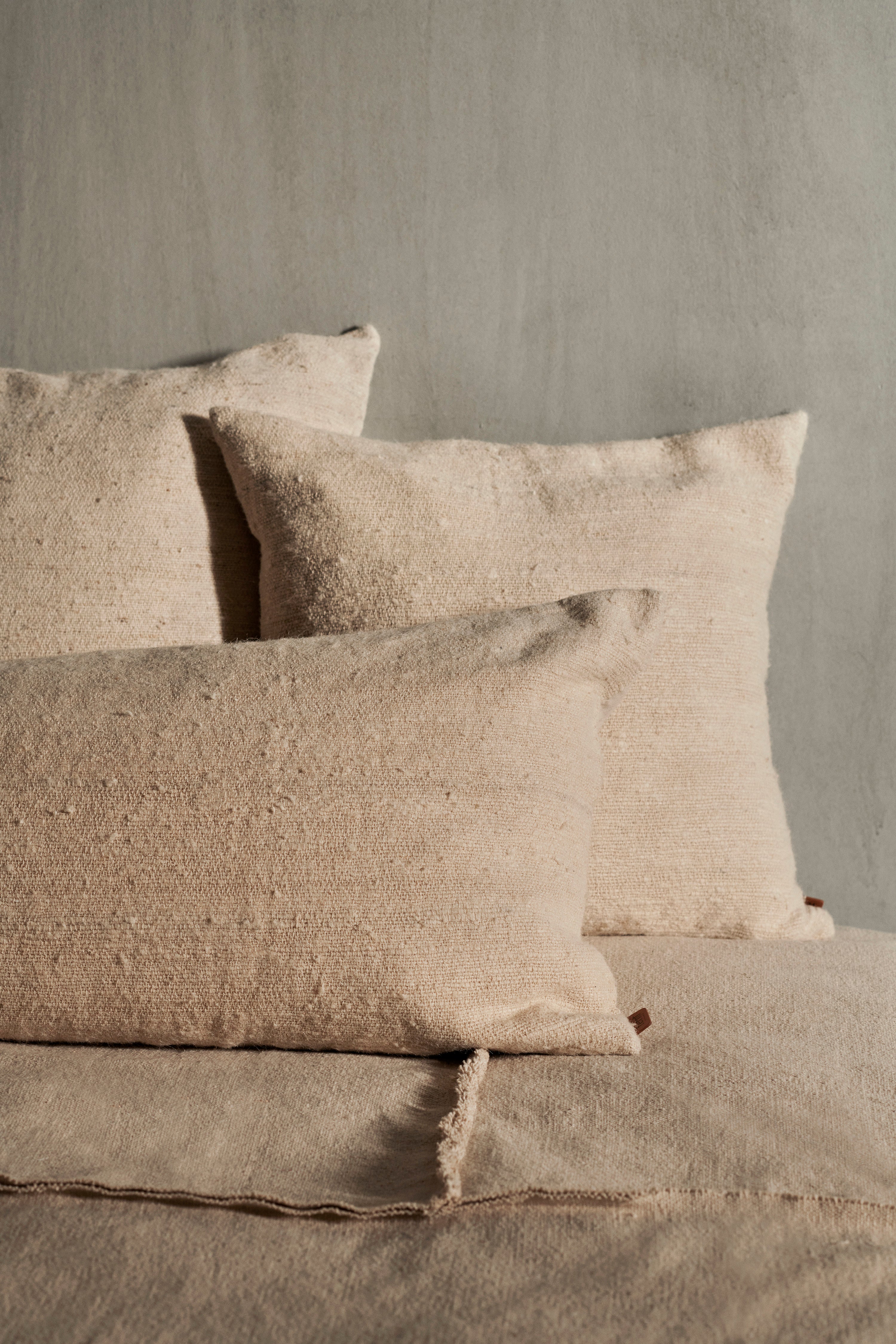 Decoratieve kussen NETTLE beige