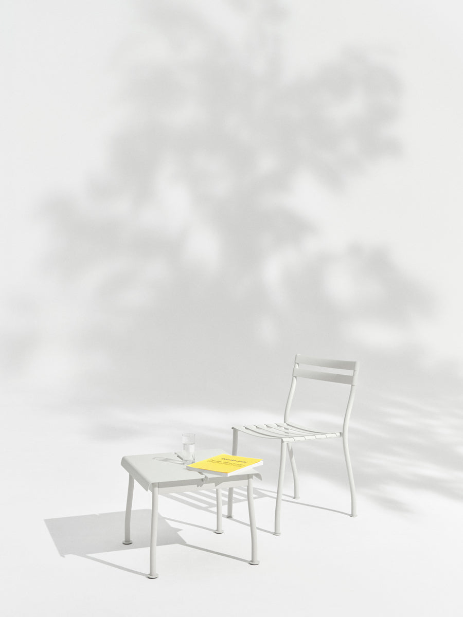 Gartenflander Couchtisch verzinkter Stahl