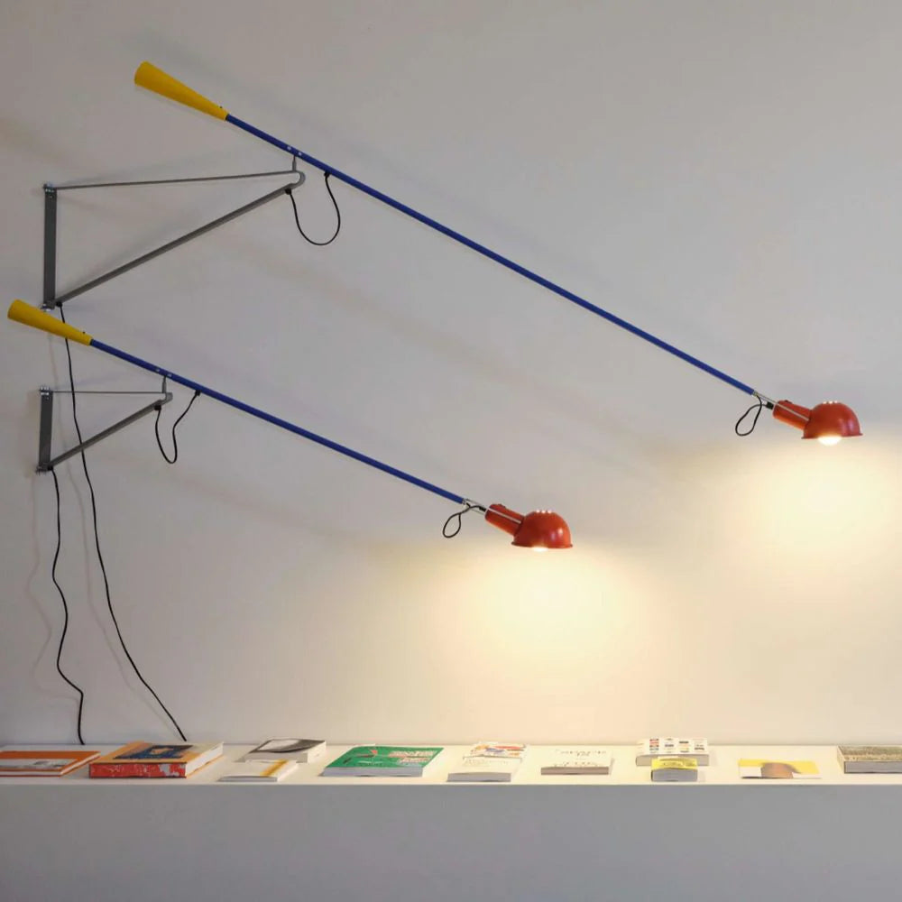 Wandlamp met arm 265 CHROMATICA rood met blauw en geel