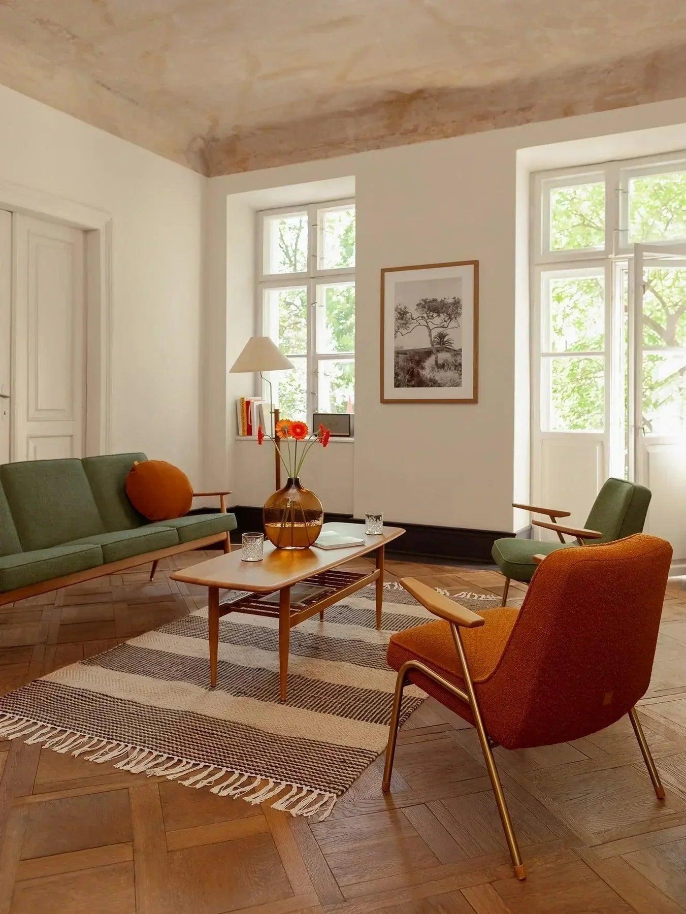 Fotel 366 METAL beżowy w tkaninie Boucle Creme 366 concept Eye on Design