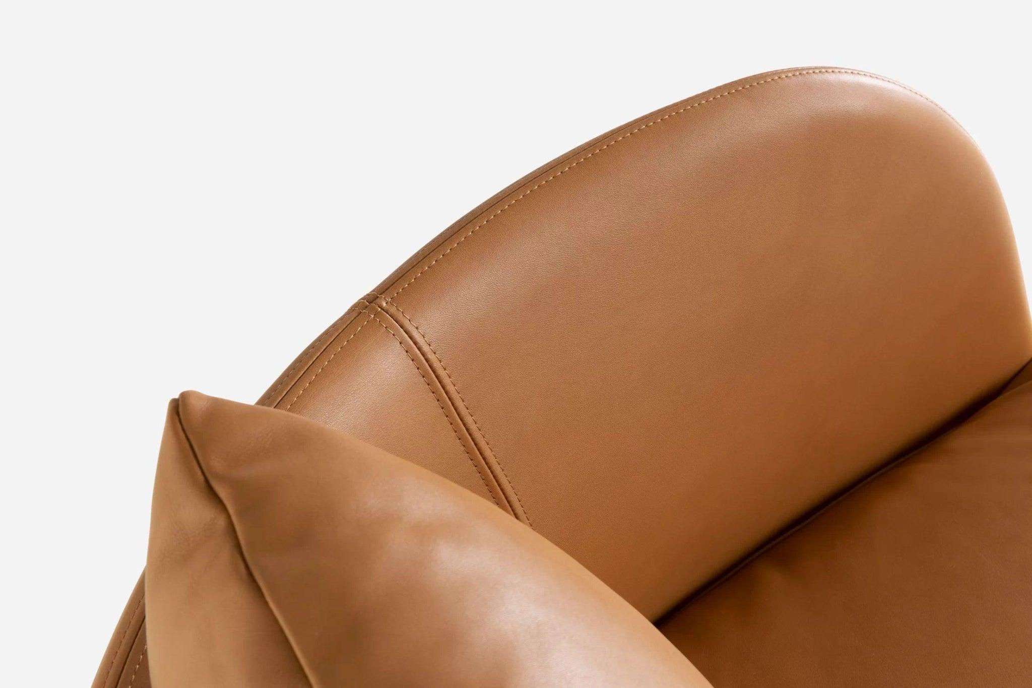 Fotel BART tapicerowany Moooi Eye on Design