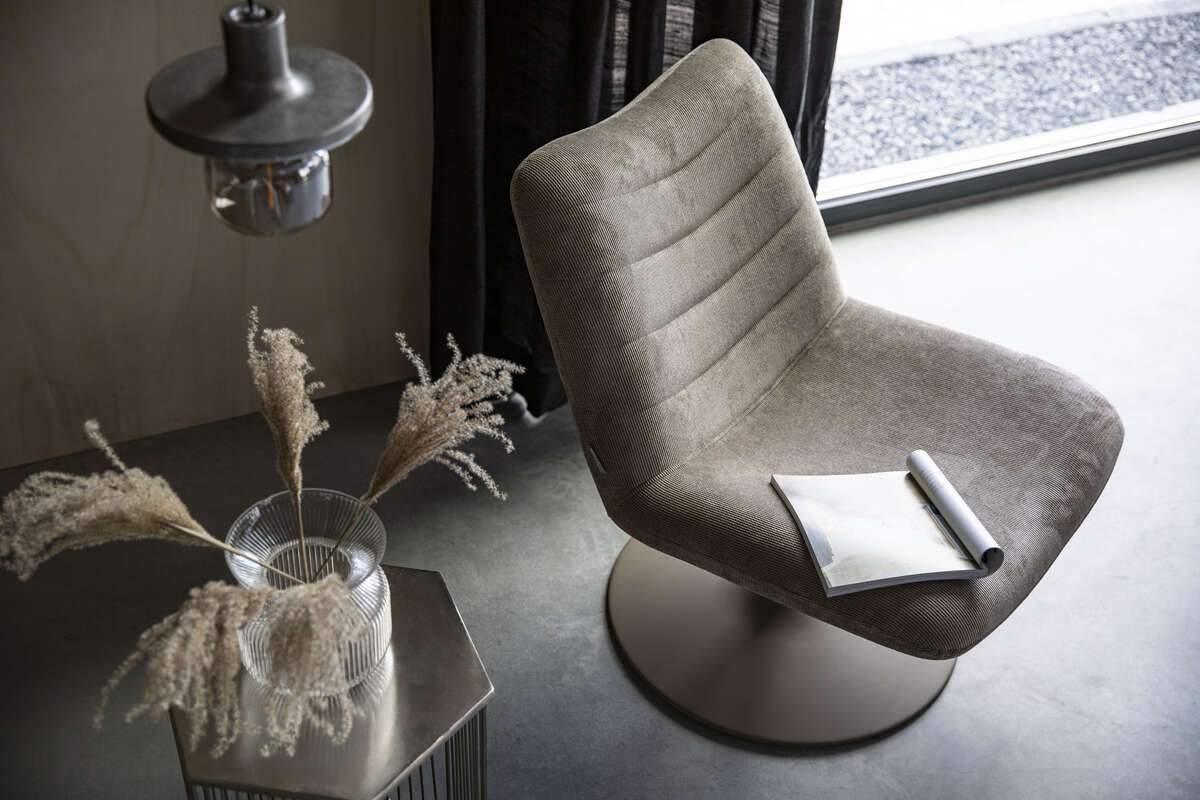 Fotel BUBBA beżowy Zuiver Eye on Design