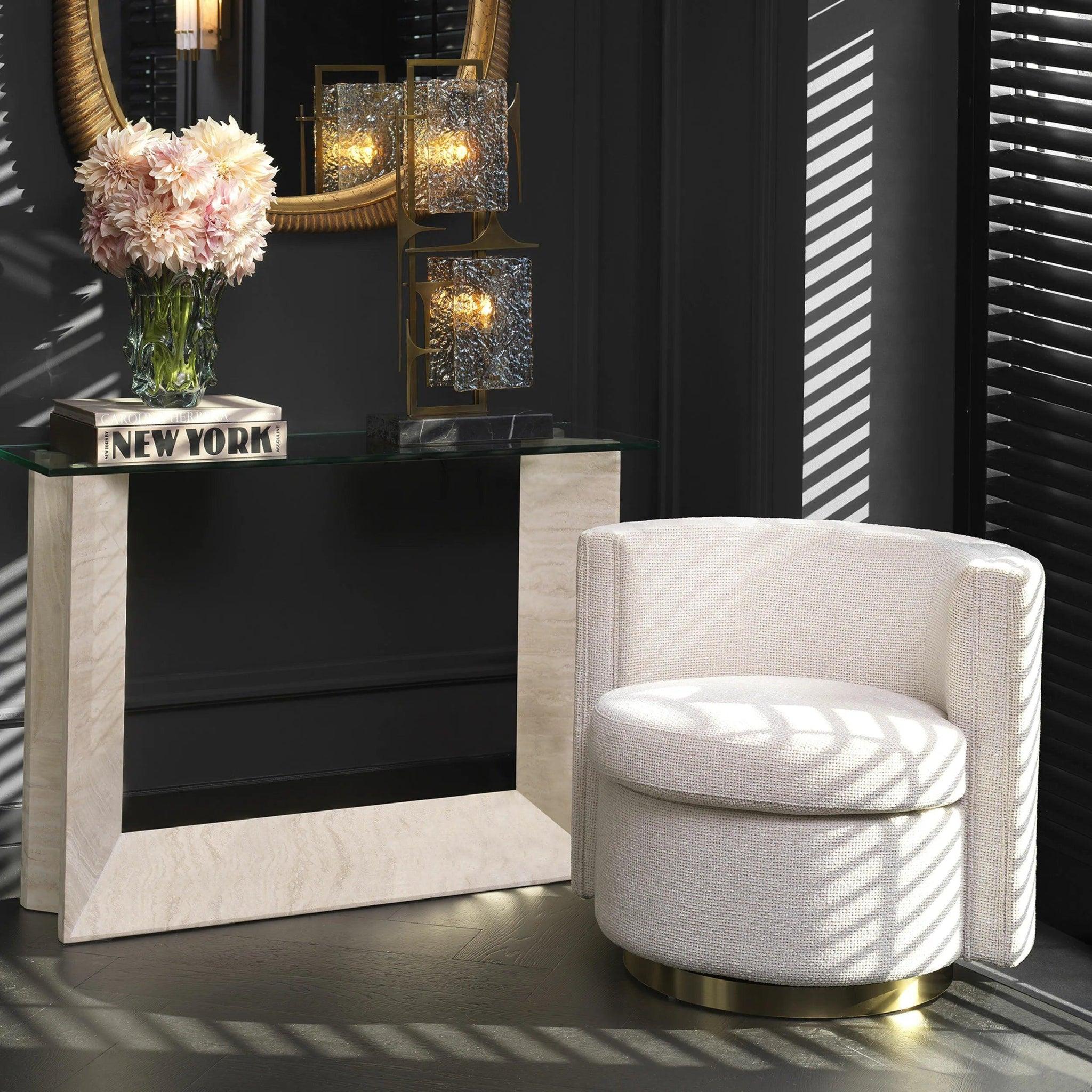 Fotel obrotowy AMANDA kremowy Eichholtz Eye on Design