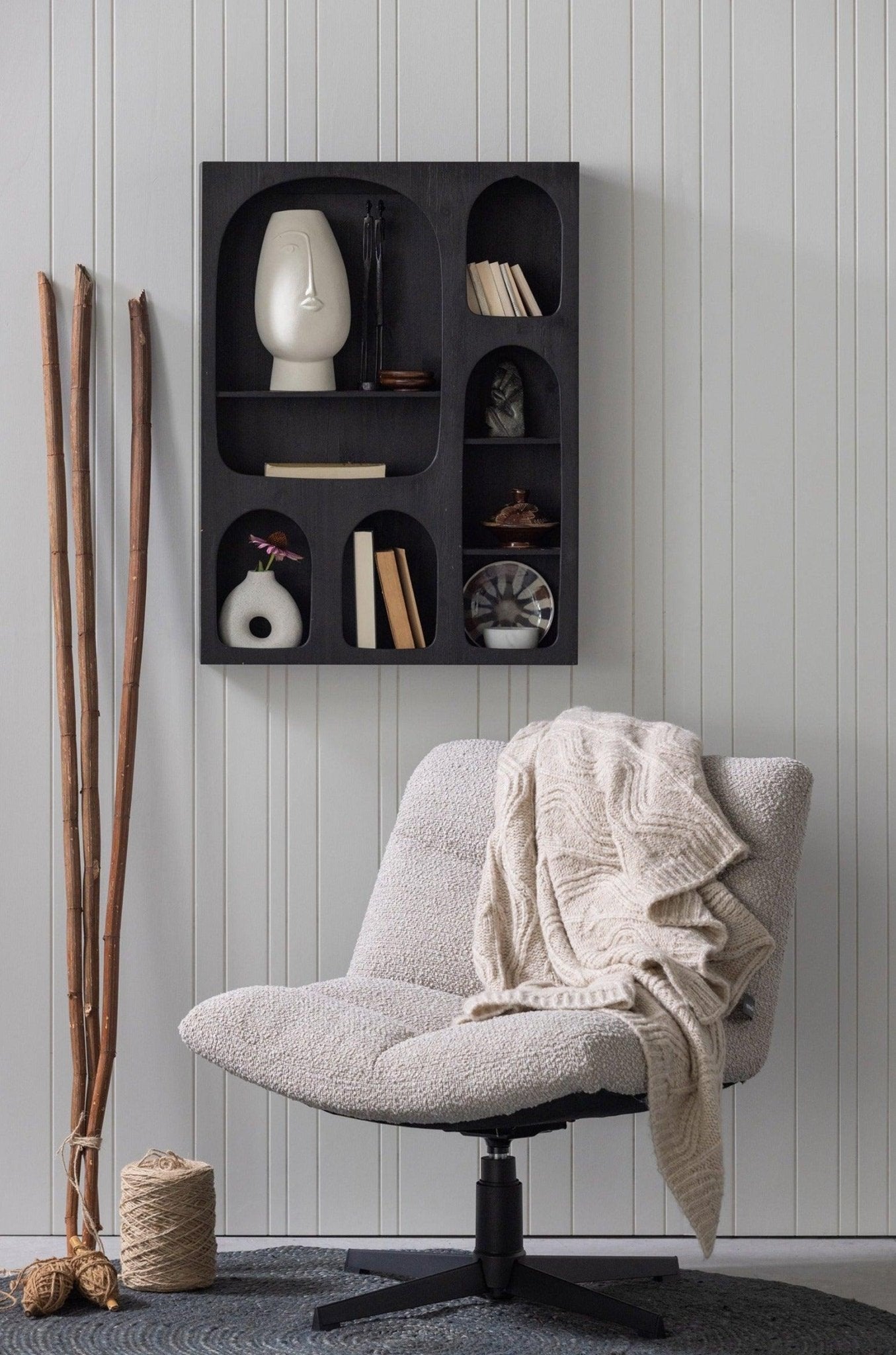 Fotel obrotowy VINNY boucle piaskowy Woood Exclusive Eye on Design