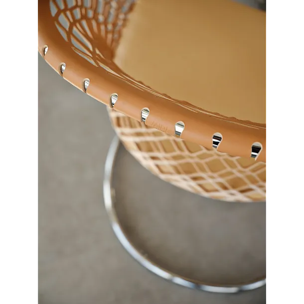 Ge personaliseerde fauteuil P47