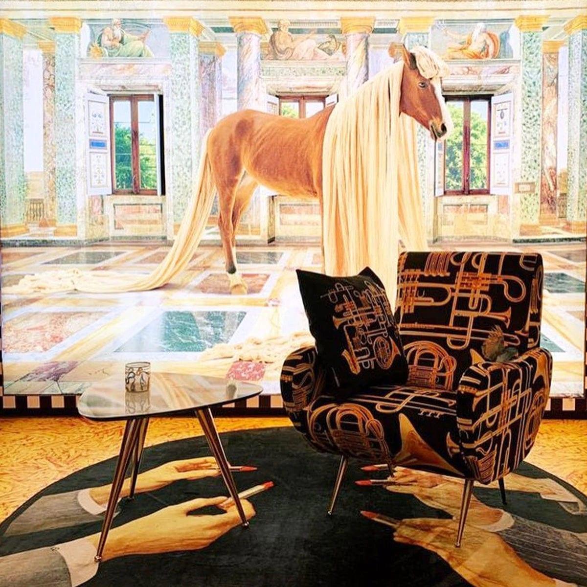 Fotel TRUMPETS czarny Seletti Eye on Design