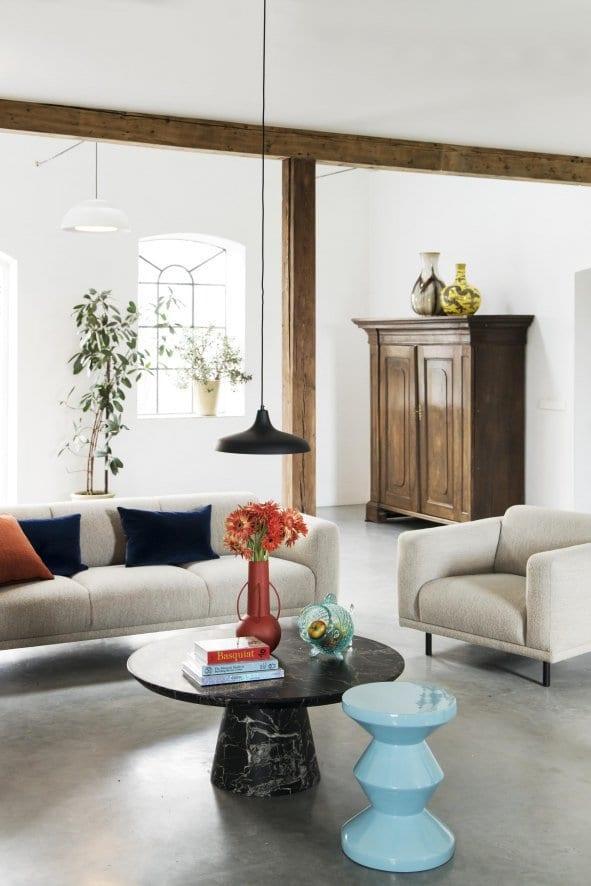 Fotel w tkaninie boucle TEDDY beżowy Pols Potten Eye on Design