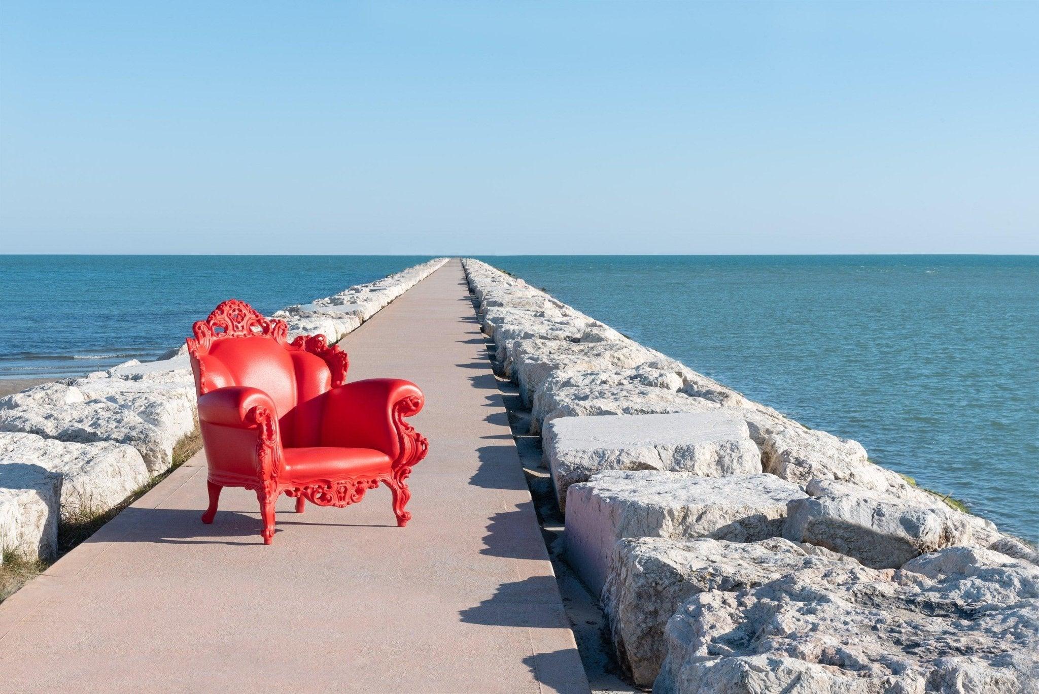 Fotel zewnętrzny PROUST czerwony Magis Eye on Design