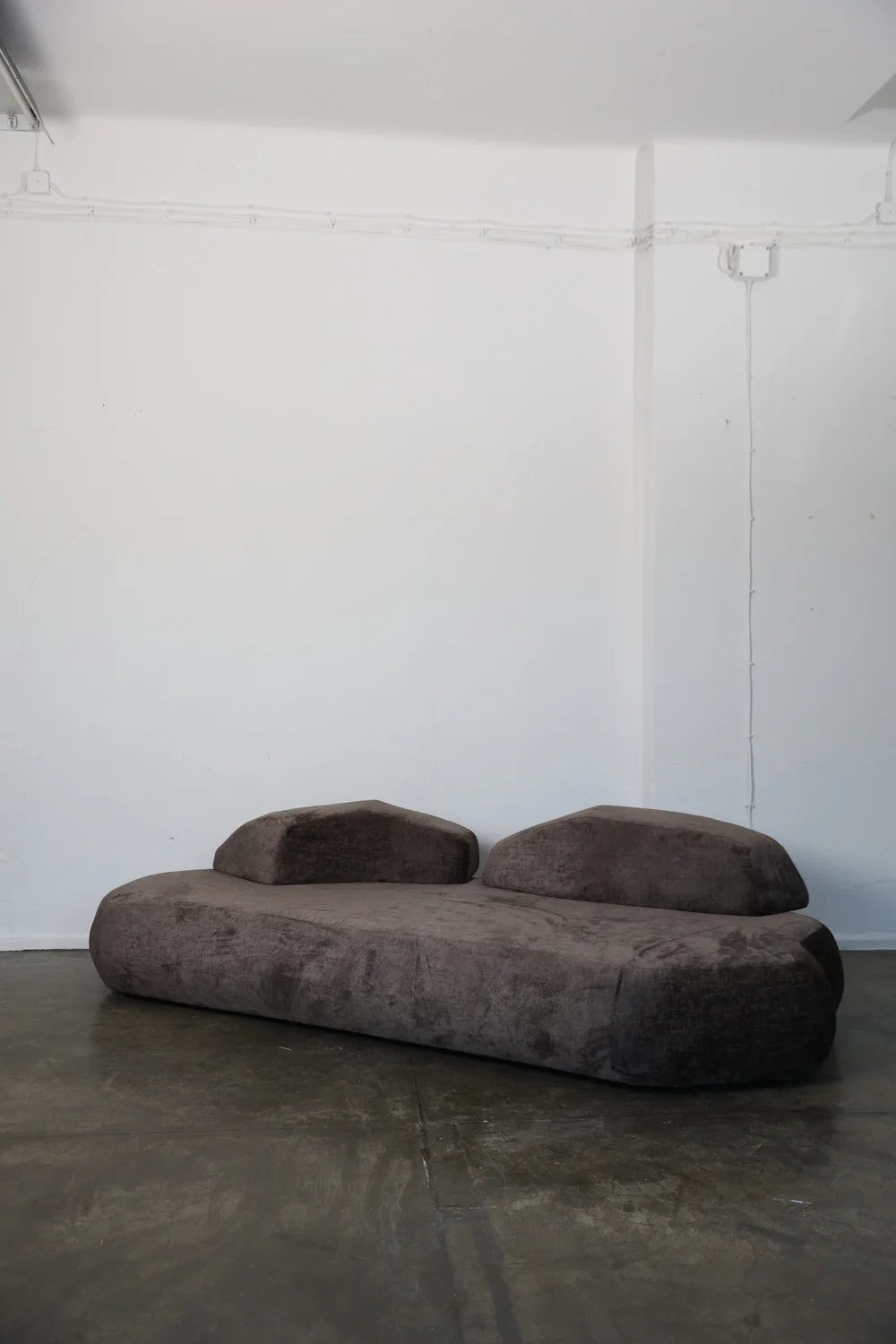 Sofa MONUMENT NO 1 gepolstert