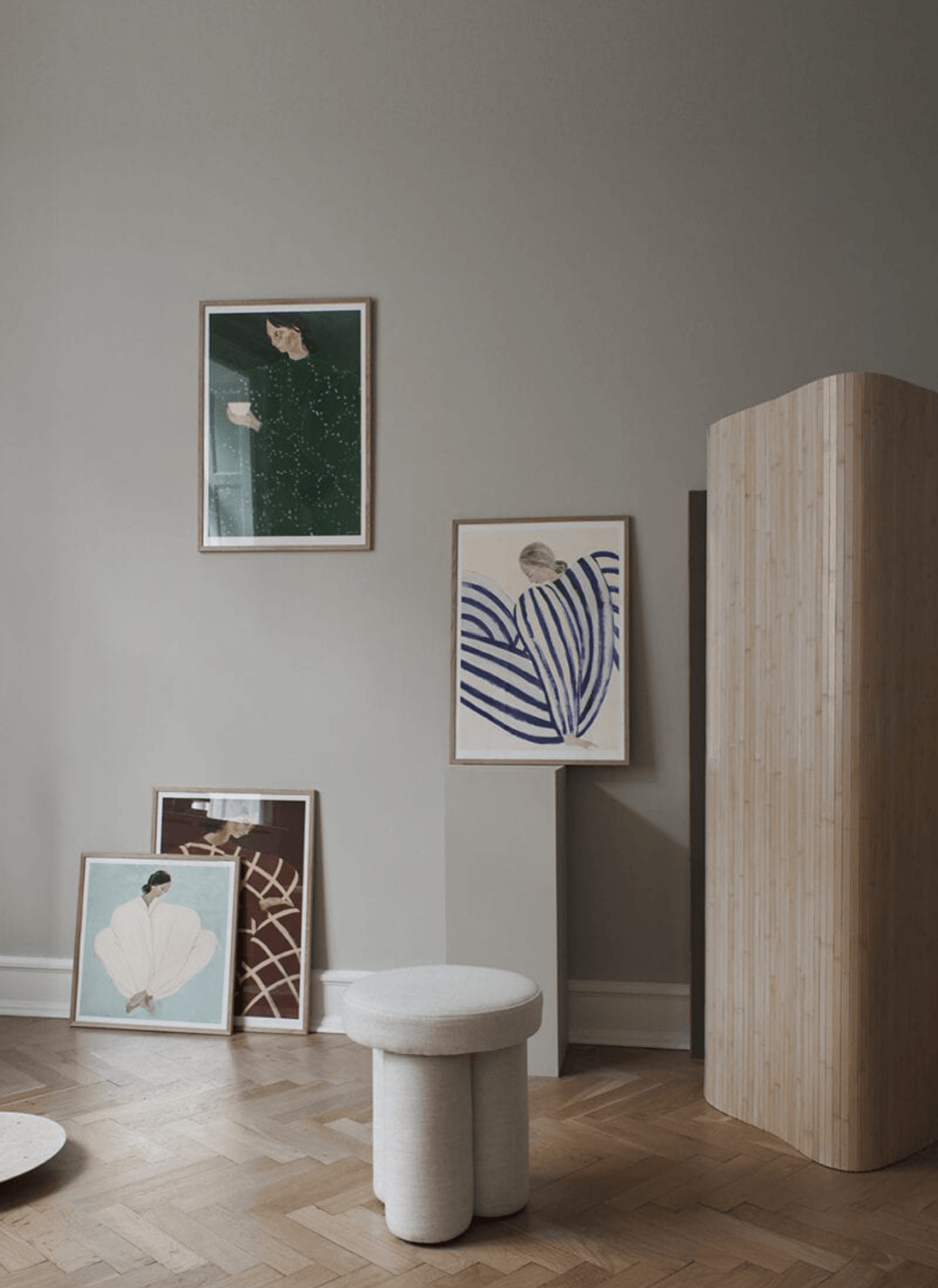 Grafika artystyczna COFFEE ALONE AT PLACE DE CLICHY The Poster Club Eye on Design