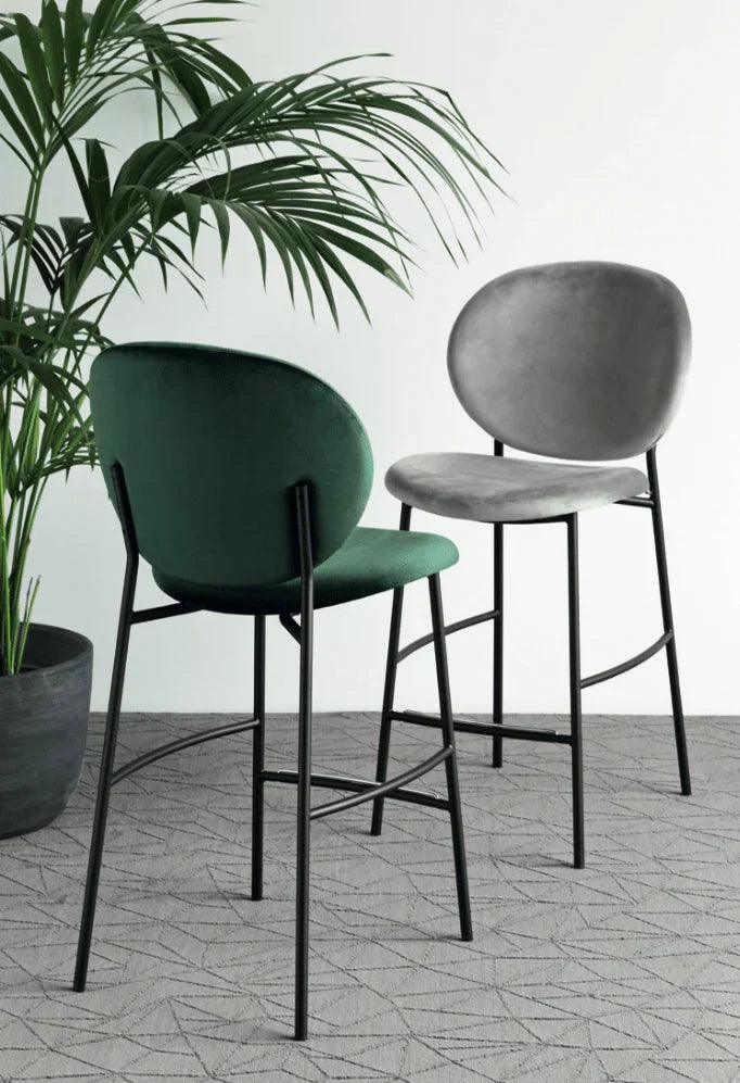 Hoker aksamitny INÈS piaskowy Calligaris Eye on Design