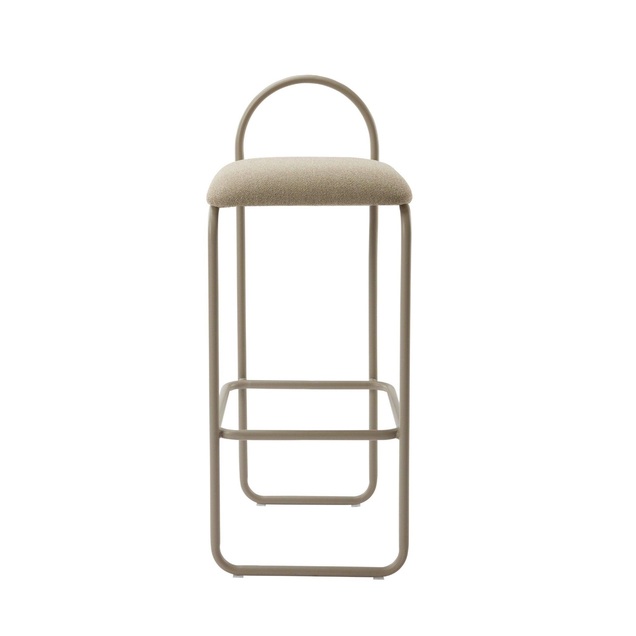 Hoker z tkaniną boucle ANGUI taupe AYTM Eye on Design