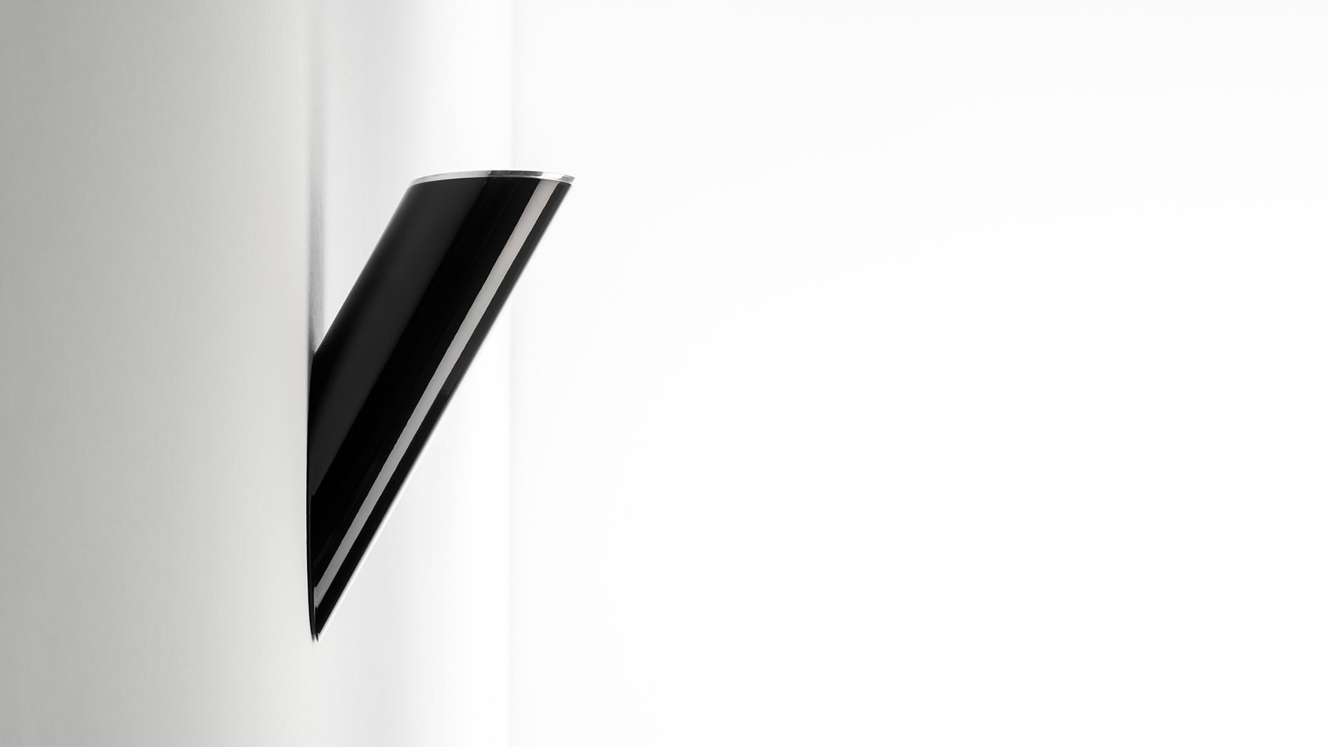 LLIO Black Wall Lamp