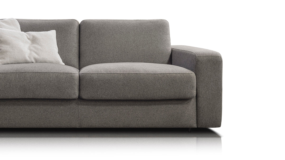 Sofa z funkcją spania ISMA tapicerowana do salonu