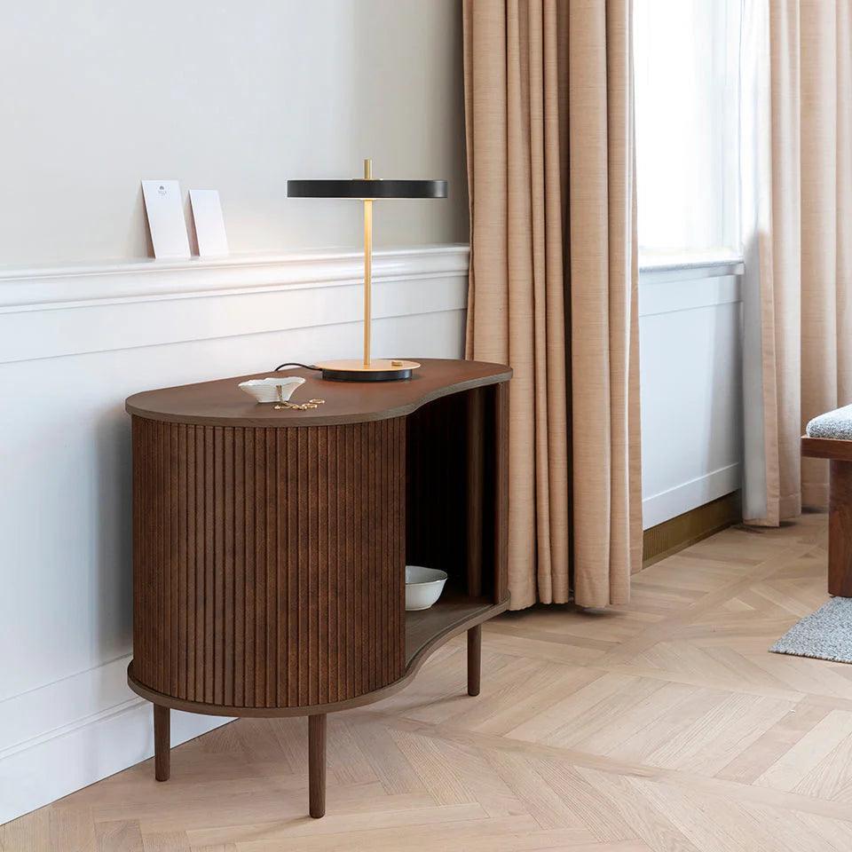 Komoda AUDACIOUS orzechowy z ciemnym dębem UMAGE Eye on Design