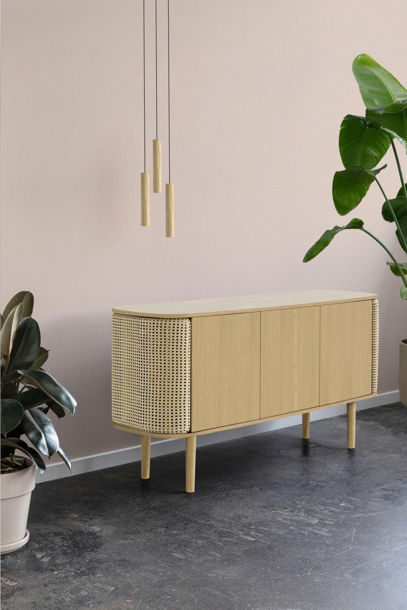 Komoda TREASURES rattan z dębem UMAGE Eye on Design
