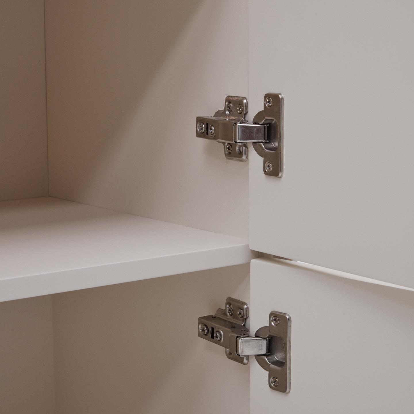 Komoda wysoka 4-drzwiowa VEDRANA biały La Forma Eye on Design