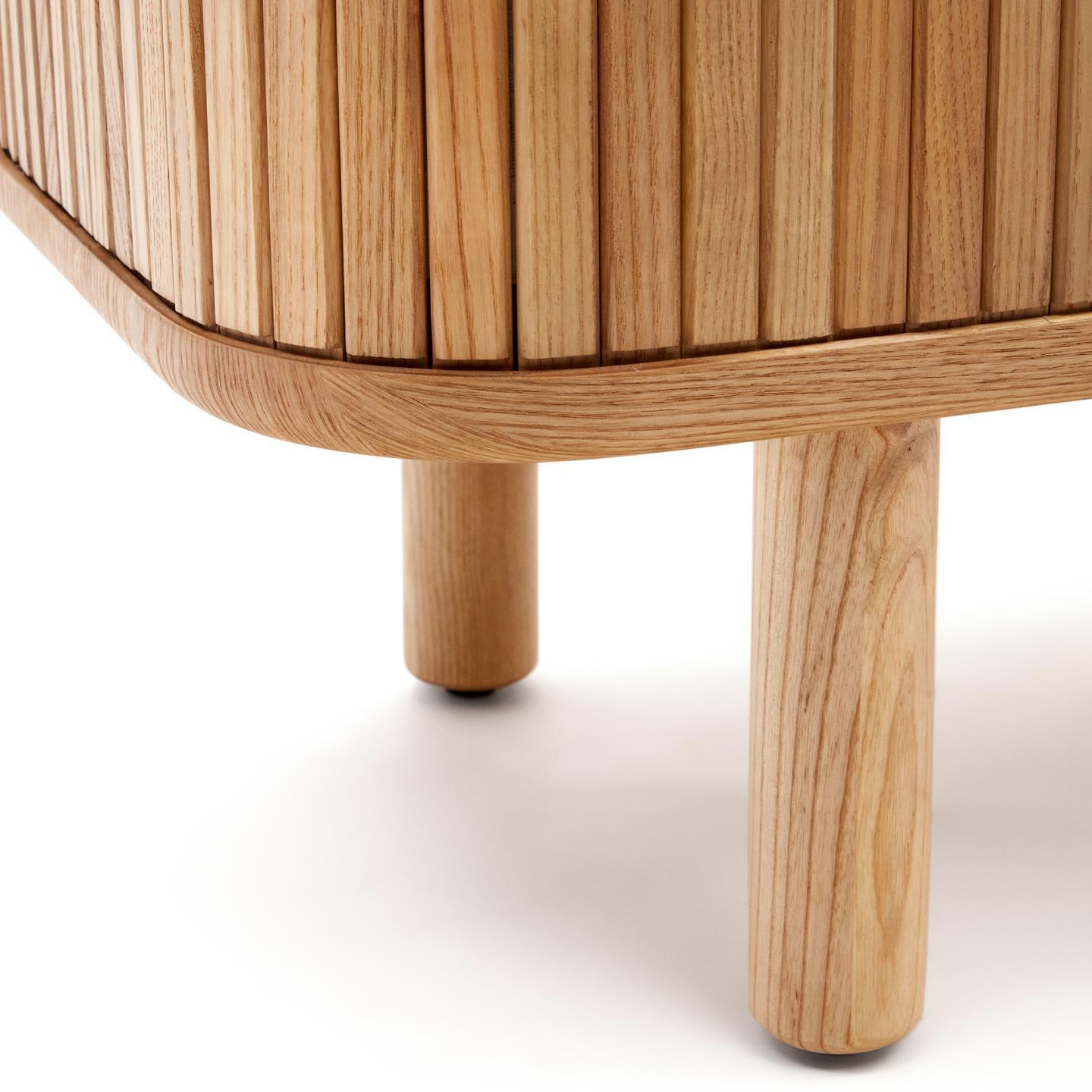 Komoda wysoka MAILEN okleina jesionowa La Forma Eye on Design