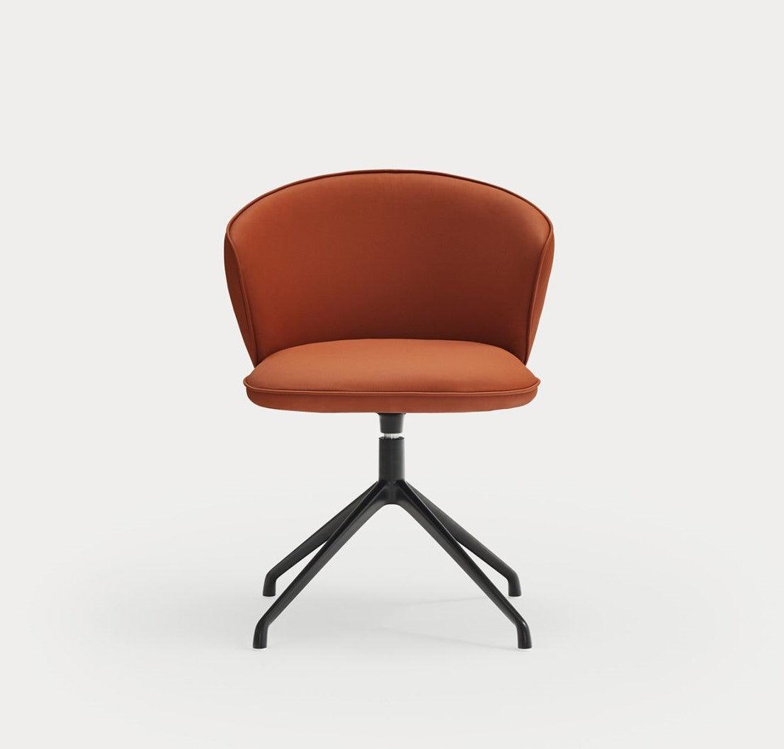 Krzesło ADD ekoskóra terracotta z czarną podstawą Teulat Eye on Design