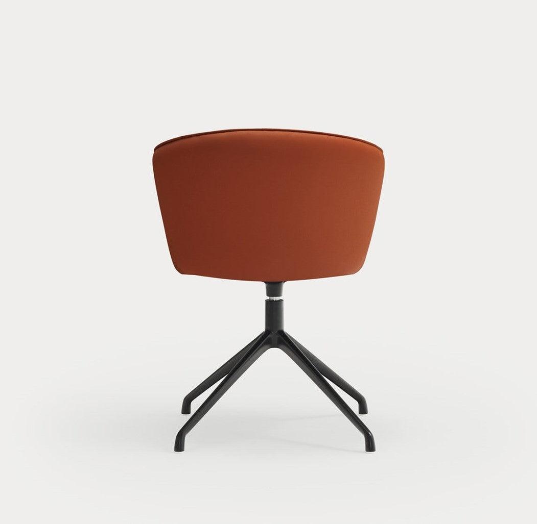 Krzesło ADD ekoskóra terracotta z czarną podstawą Teulat Eye on Design