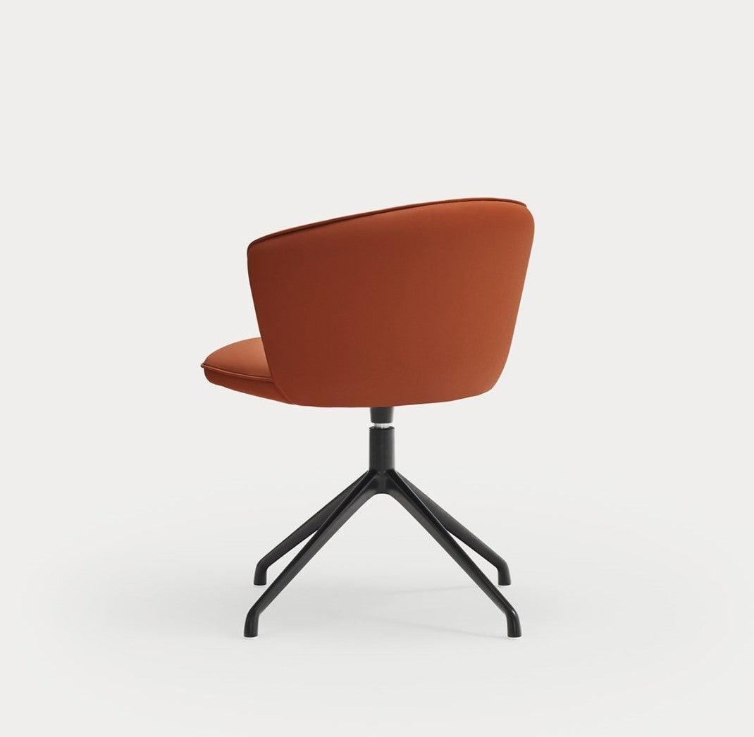 Krzesło ADD ekoskóra terracotta z czarną podstawą Teulat Eye on Design