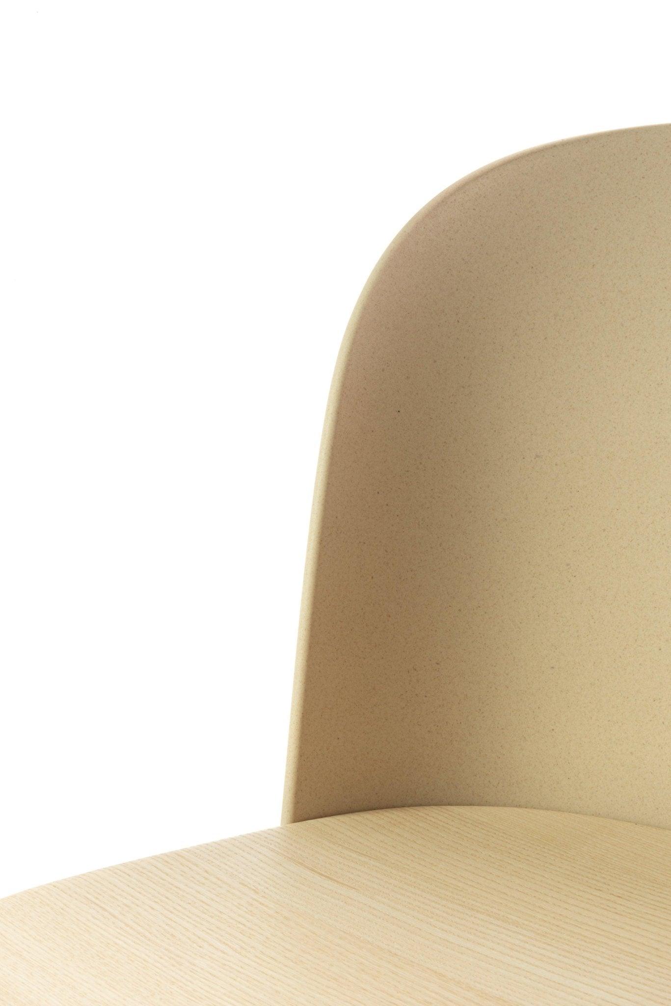 Krzesło ALPINA taupe Magis Eye on Design