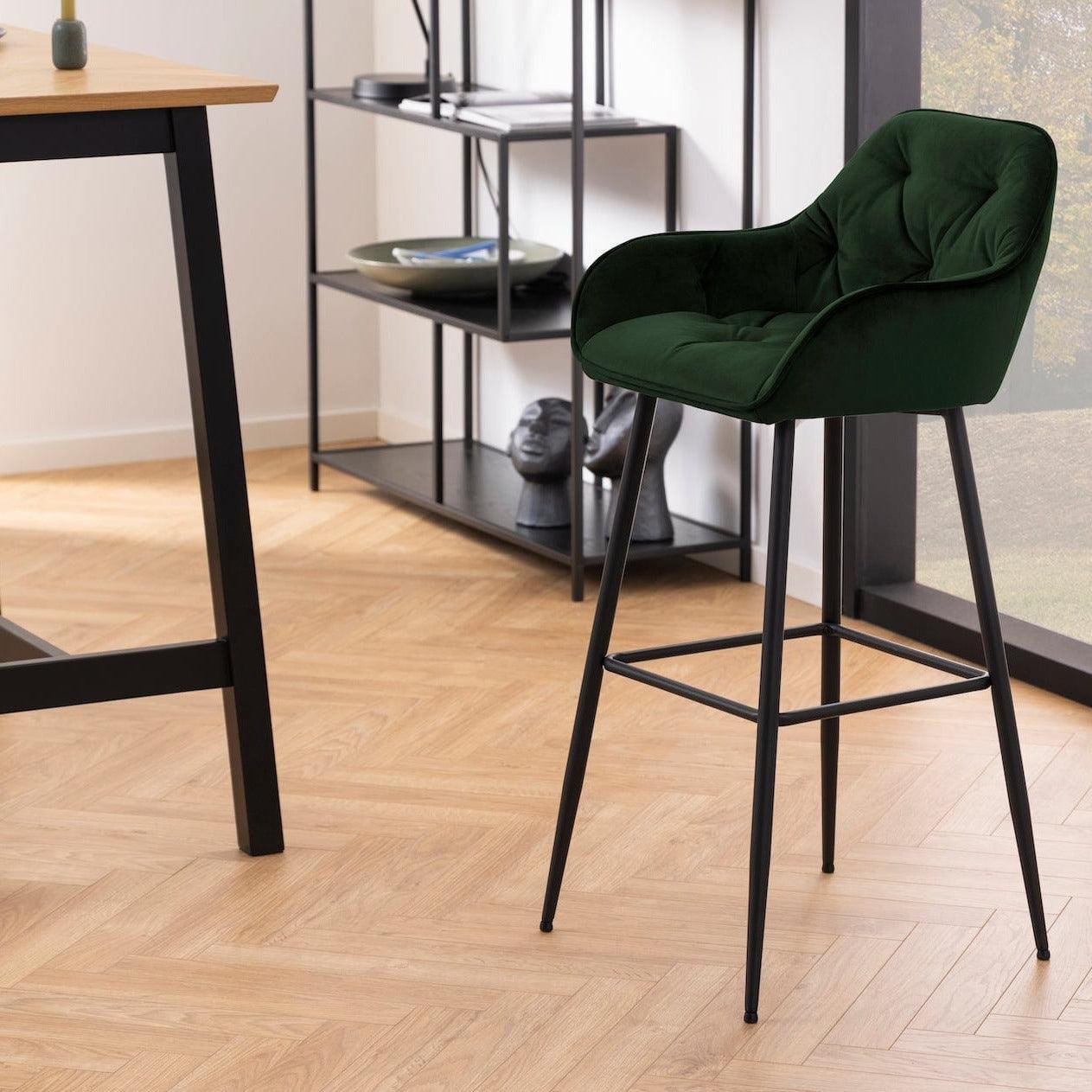 Krzesło barowe MARTEN zieleń butelkowa Home Essentials Eye on Design