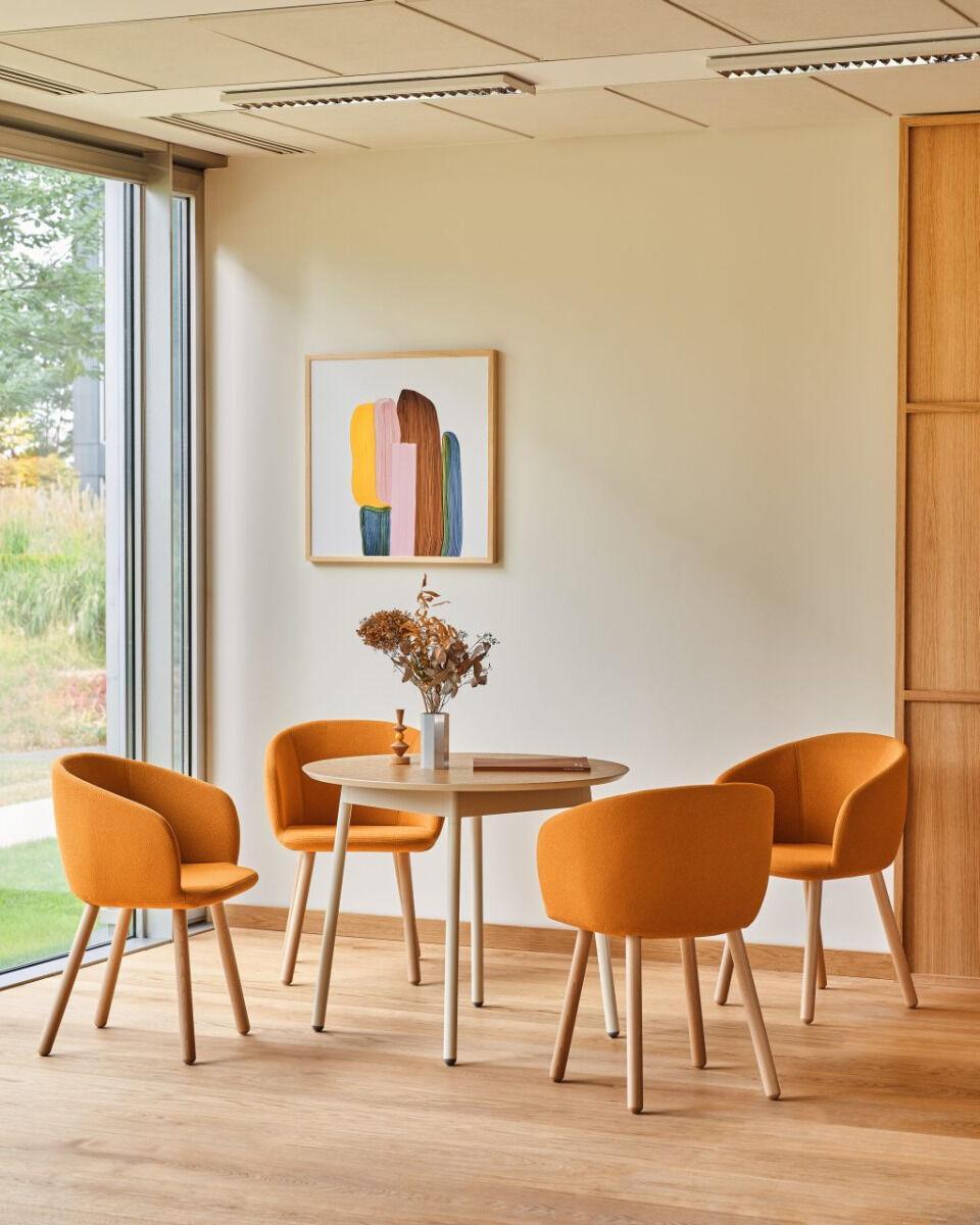 Krzesło GRACE drewniana podstawa MDD Eye on Design