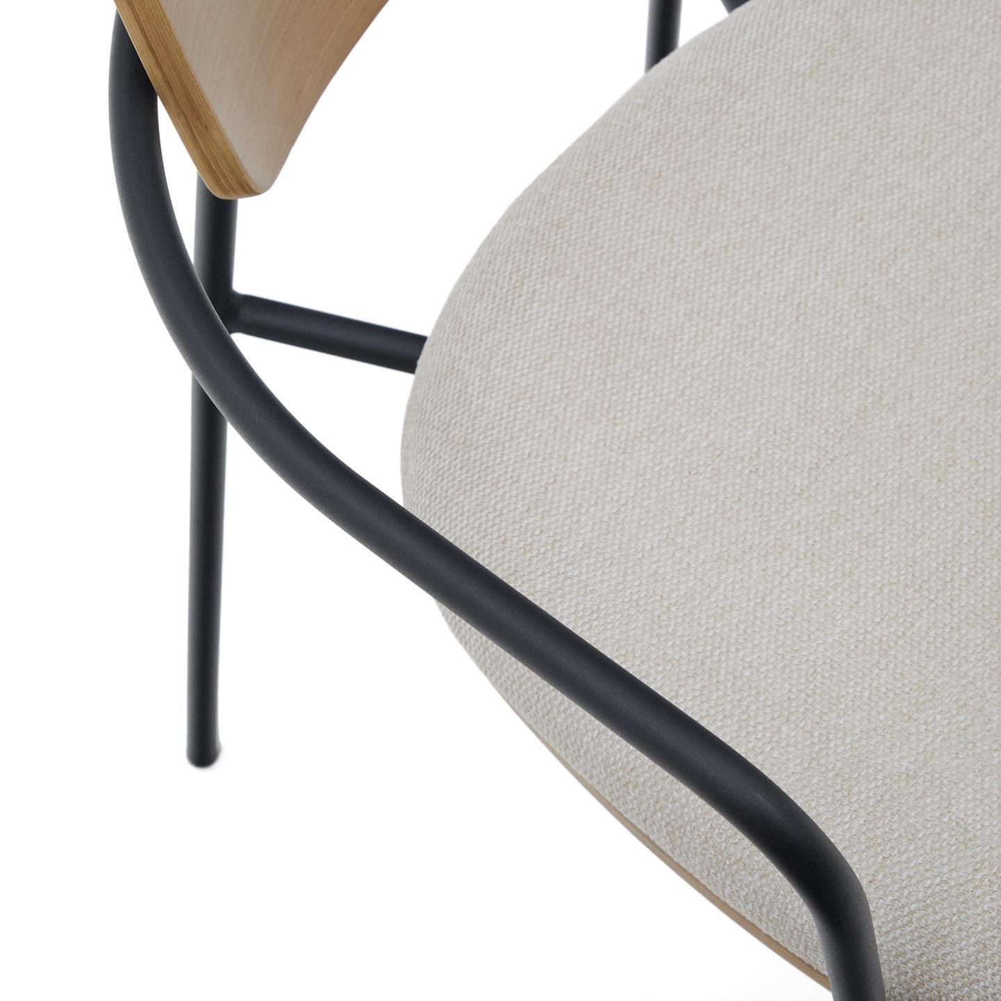 Krzesło MAUREEN fornir dębowy z czarną podstawą La Forma Eye on Design