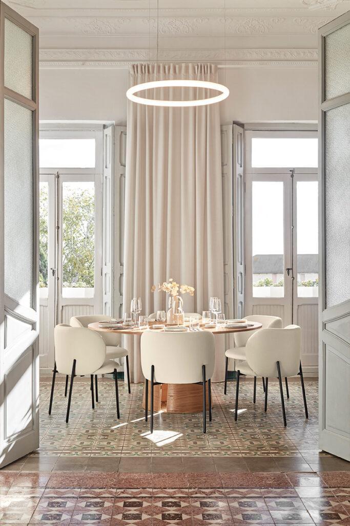 Krzesło MOGI beżowa ekoskóra Teulat Eye on Design