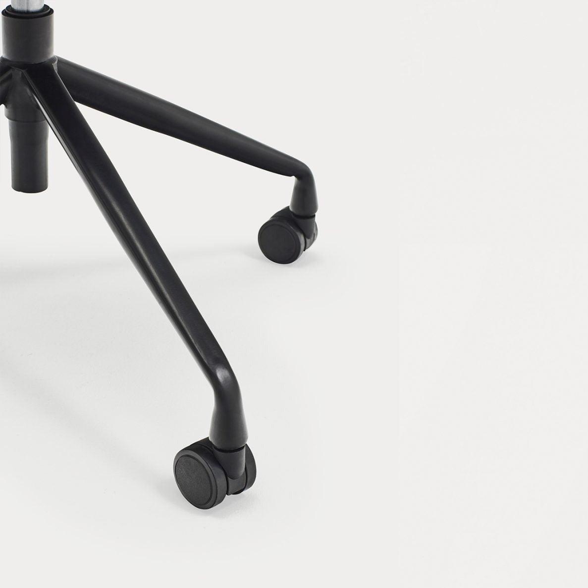 Krzesło na kółkach MOGI ceglana czerwień Teulat Eye on Design