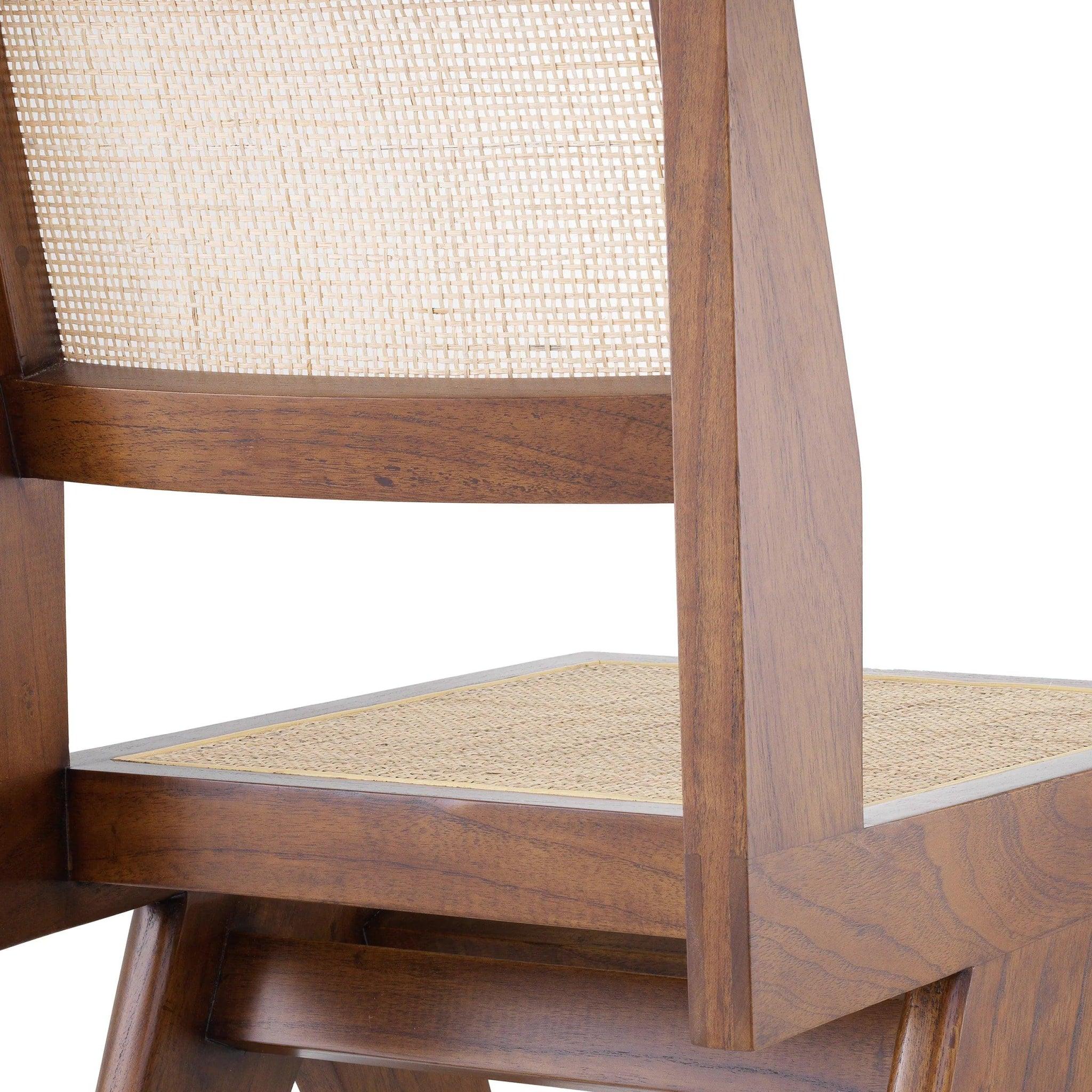 Krzesło NICLAS drewno i rattan – styl vintage