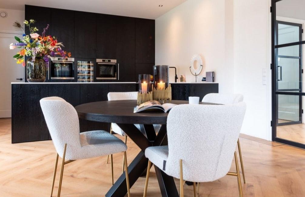 Krzesło ODESSA biały bouclé Richmond Interiors Eye on Design